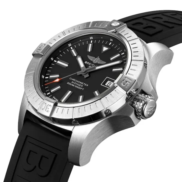Breitling Avenger Men Automatic Black Rubber Watch A173192A1B1S1