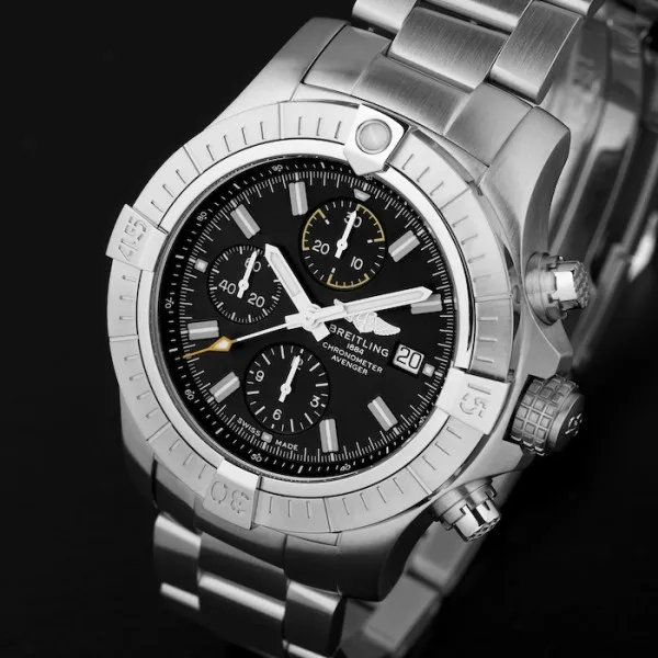 Breitling Avenger Men Automatic Black Stainless Steel Watch A13317101B1A1 photo 2