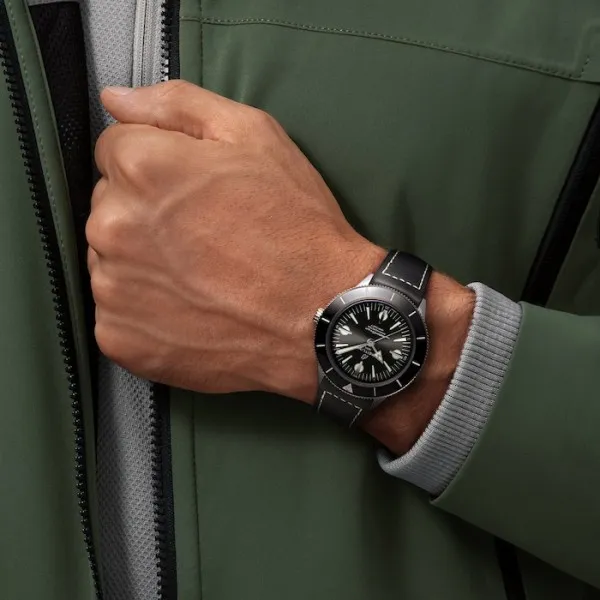 Breitling Superocean Men Automatic Black Calf Watch A10370121B1X2 photo 4