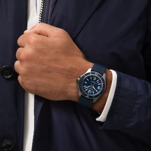 Breitling Superocean Men Automatic Blue Rubber Watch A17366D81C1S2 photo 4