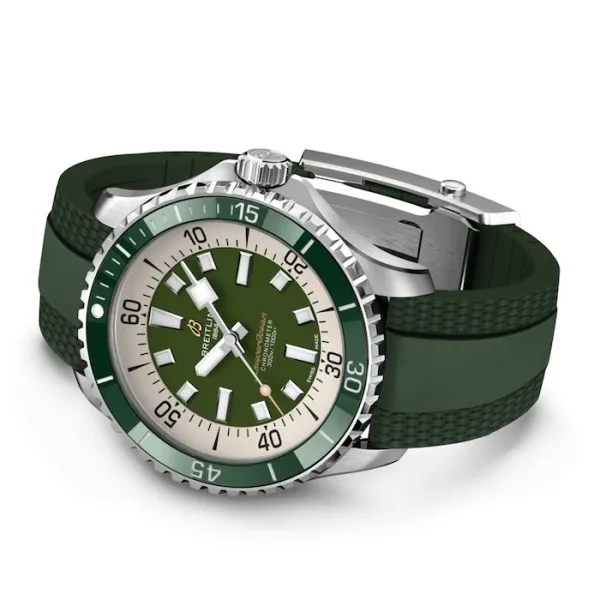 Breitling Superocean Men Automatic Green Rubber Watch A17376A31L1S1 photo 3