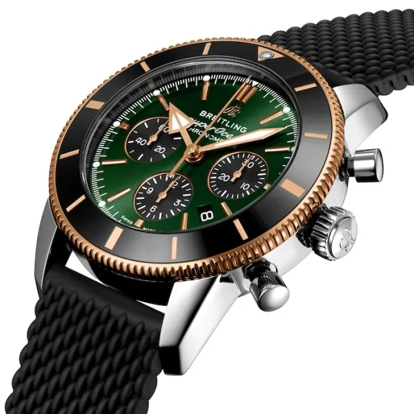 Breitling Superocean Men Automatic Green Rubber Watch UB01622A1L1S1 photo 2