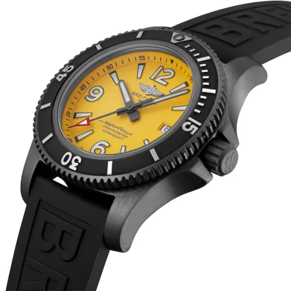 Breitling Superocean Men Automatic Yellow Rubber Watch M17368D71I1S1 photo 2