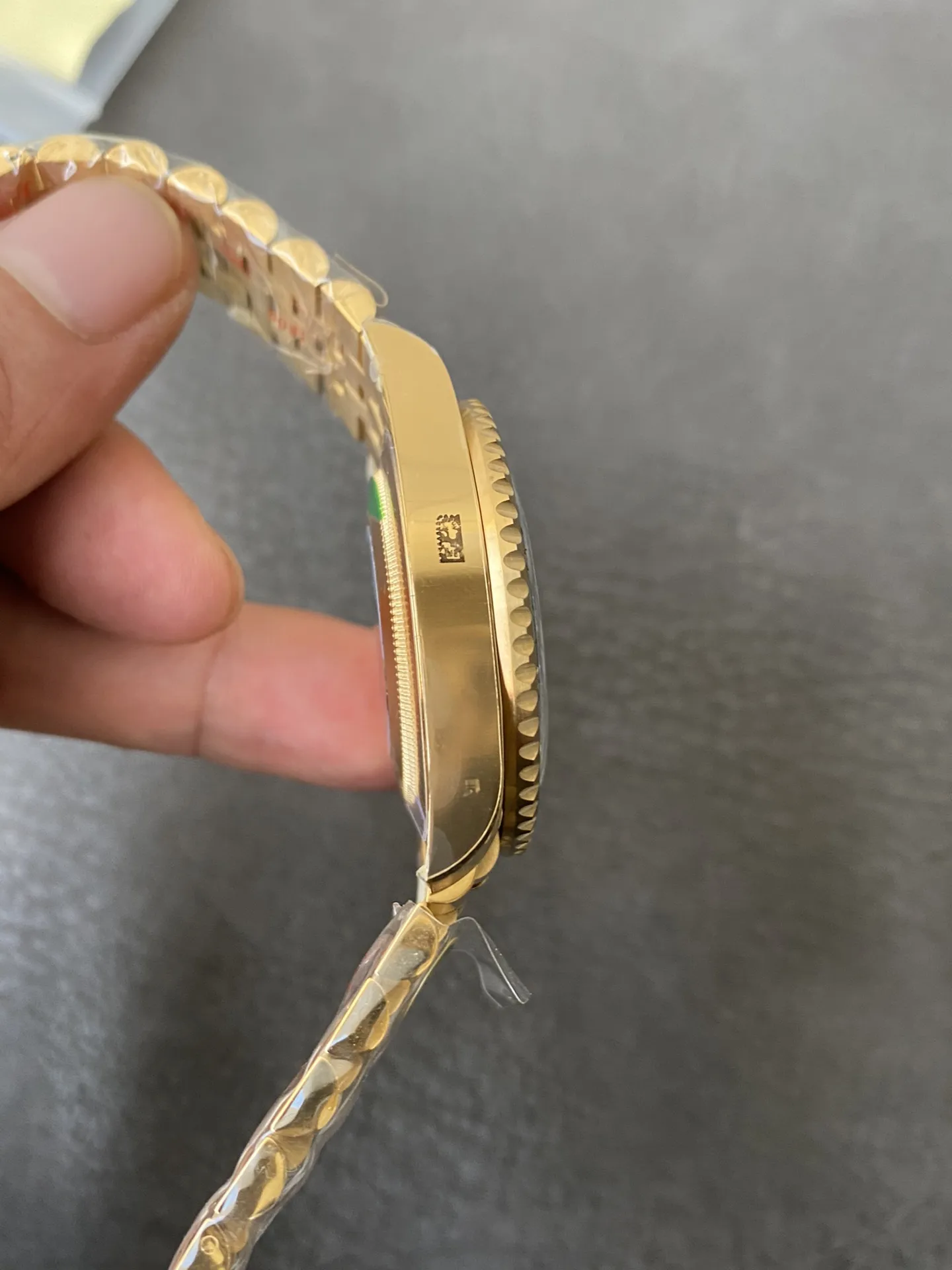 CF Rolex Clean Factory GMT Master II 126718GRNR Full Yellow Gold Black & Grey Bezel Black Dial Jubilee Bracelet DD3285 Movement – Clean Factory Watch | The Best Super Clone Watches Store in China photo 6