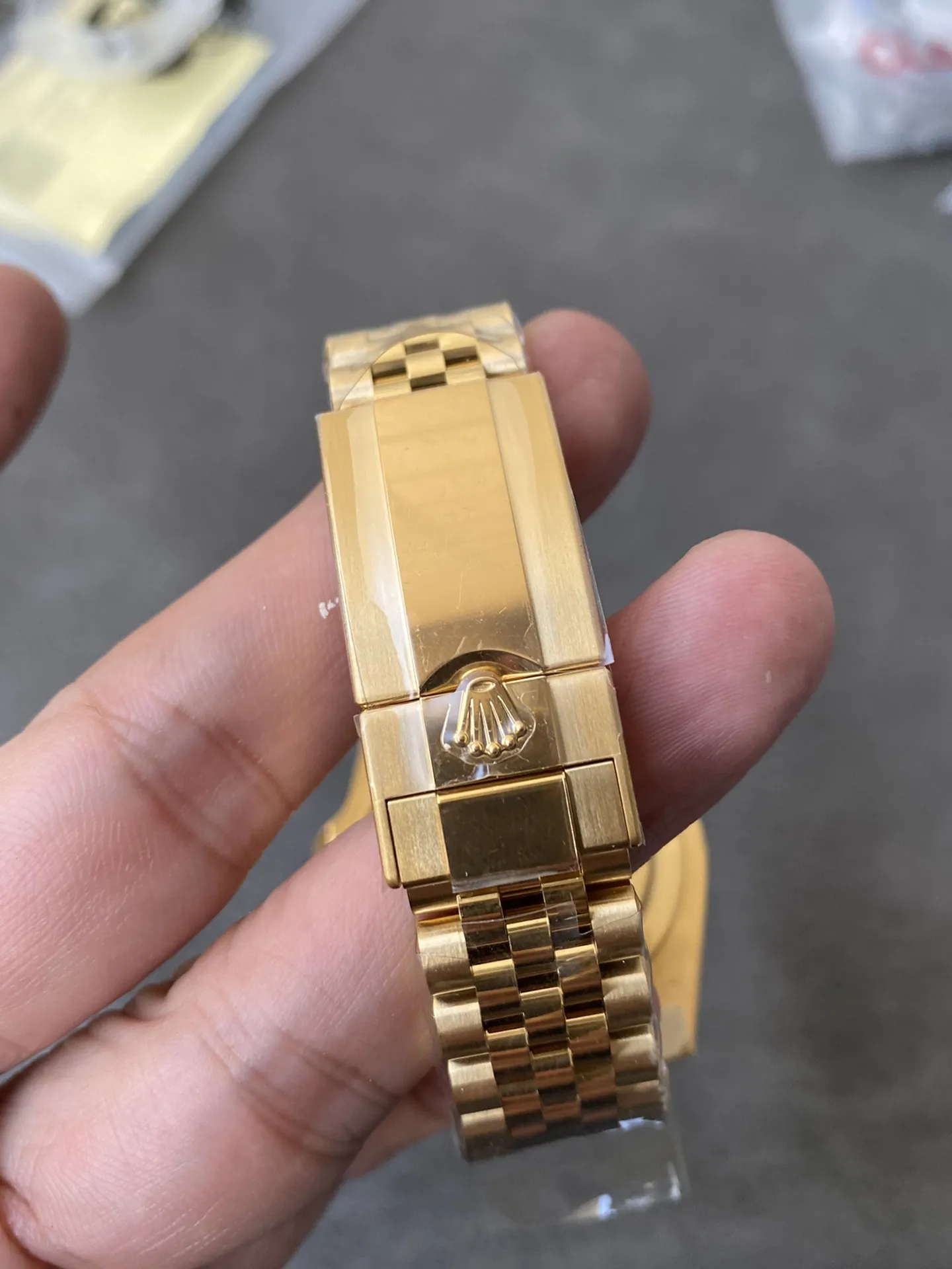 CF Rolex Clean Factory GMT Master II 126718GRNR Full Yellow Gold Black & Grey Bezel Black Dial Jubilee Bracelet DD3285 Movement – Clean Factory Watch | The Best Super Clone Watches Store in China photo 8