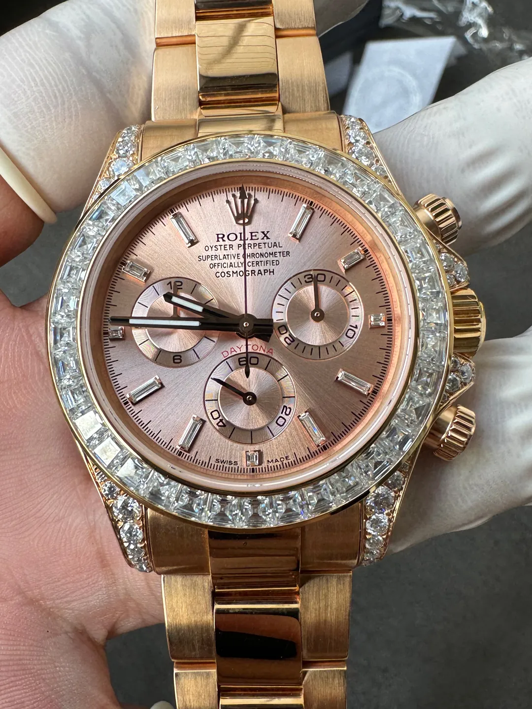 Clean Factory Custom ICE Out Daytona 126595TBR Rose Gold Case Set with Diamonds Pink Dial with Diamond Indexs ACE Free-sprung Balance 4131 Caliber – Clean Factory Watch | The Best Super Clone Watches Store in China