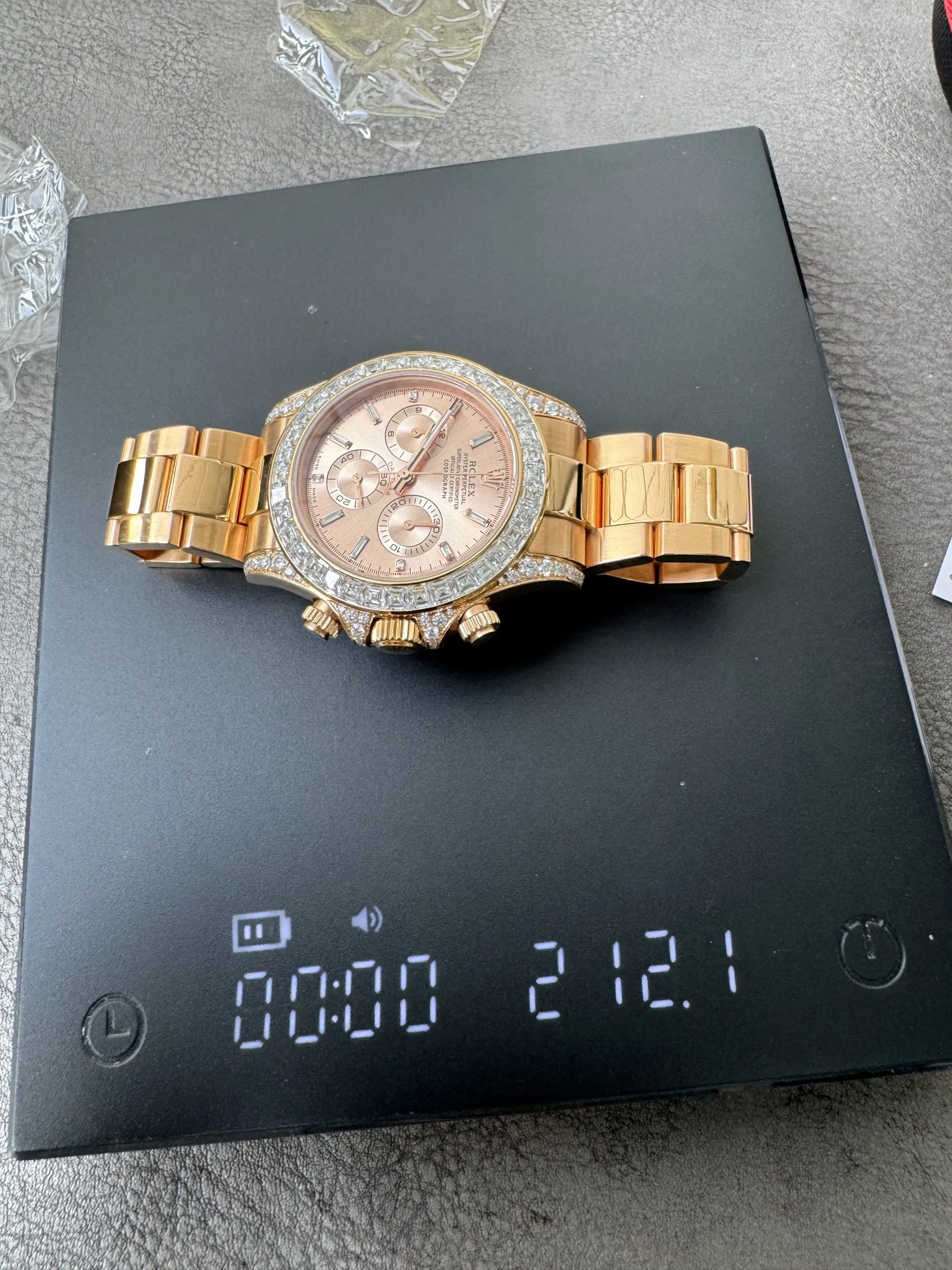 Clean Factory Custom ICE Out Daytona 126595TBR Rose Gold Case Set with Diamonds Pink Dial with Diamond Indexs ACE Free-sprung Balance 4131 Caliber – Clean Factory Watch | The Best Super Clone Watches Store in China photo 19