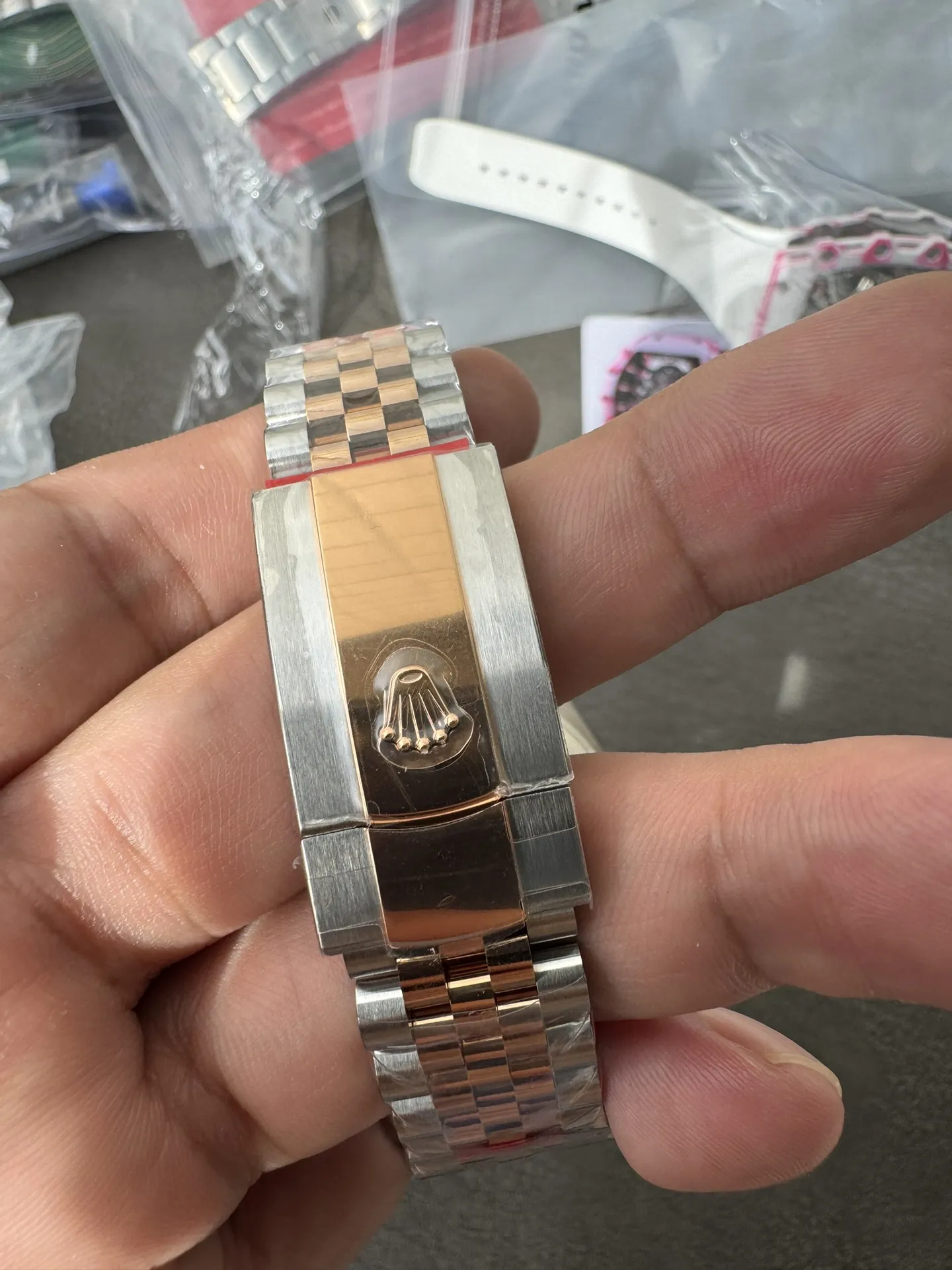 Clean Factory DateJust 41 126331 Wimbledon Slate Dial with Roma Indexes Rose Gold Smooth Bezel Two Tone Jubilee Bracelet DD3235 Movement – Clean Factory Watch | The Best Super Clone Watches Store in China photo 9