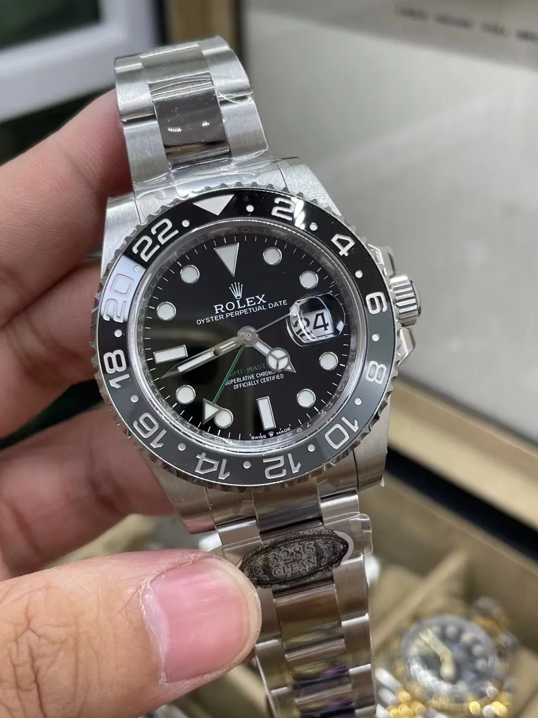 Clean Factory GMT-Master II 126710GRNR Bruce Wayne Black & Gray Ceramic Bezel 904L Oystersteel Oyster Strap DD3285 Movement – Clean Factory Watch | The Best Super Clone Watches Store in China photo 2