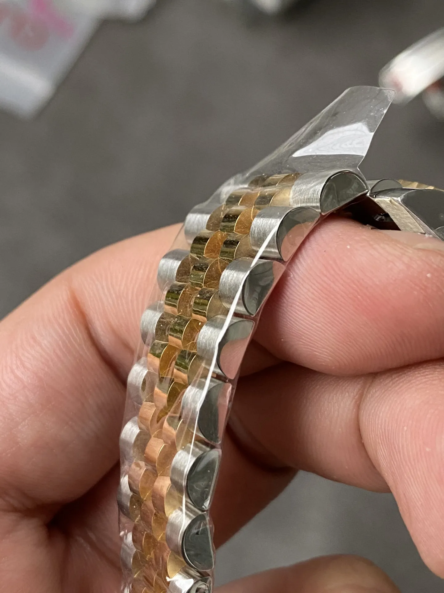 Clean Factory GMT Master II 126713GRNR Oystersteel and Yellow Gold Black & Grey Bezel Black Dial Jubilee Bracelet DD3285 Movement – Clean Factory Watch | The Best Super Clone Watches Store in China photo 7