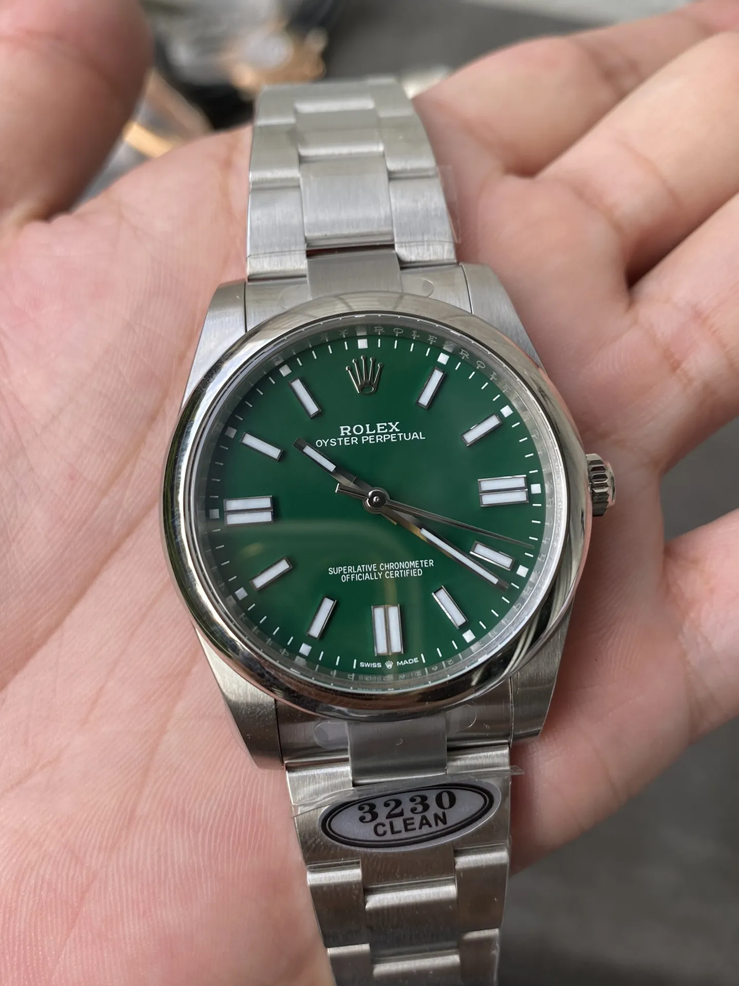 Clean Factory Oyster Perpetual 124300 CP OP 41mm Green Dial 904L Steel VR3230 Movement – Clean Factory Watch | The Best Super Clone Watches Store in China