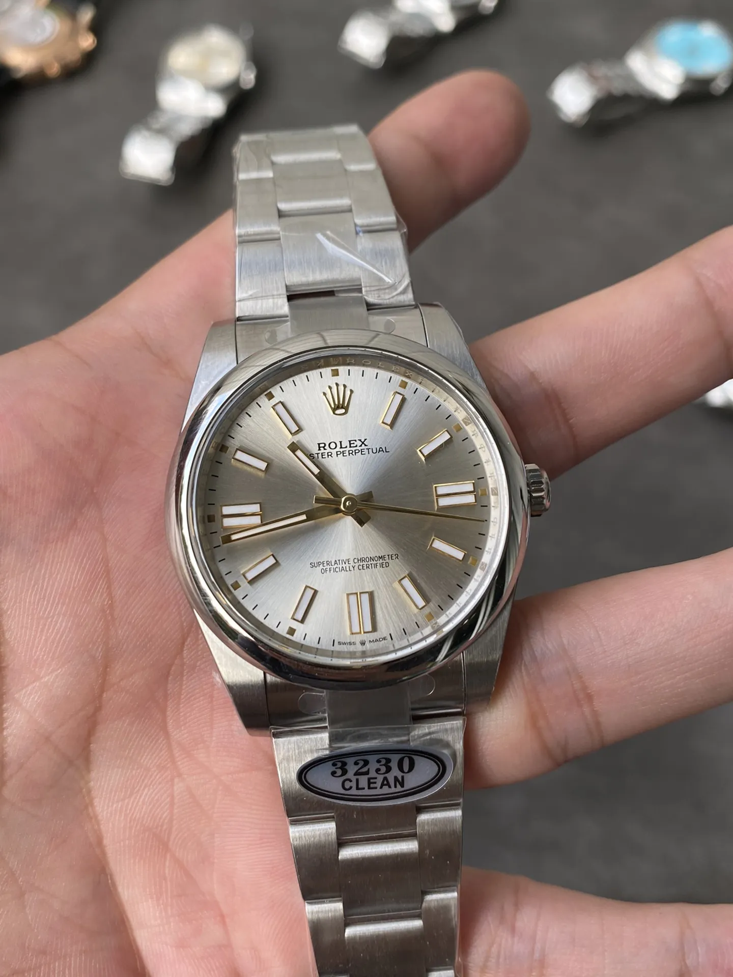 Clean Factory Oyster Perpetual 124300 CP OP 41mm Silver Dial 904L Steel VR3230 Movement – Clean Factory Watch | The Best Super Clone Watches Store in China photo 2