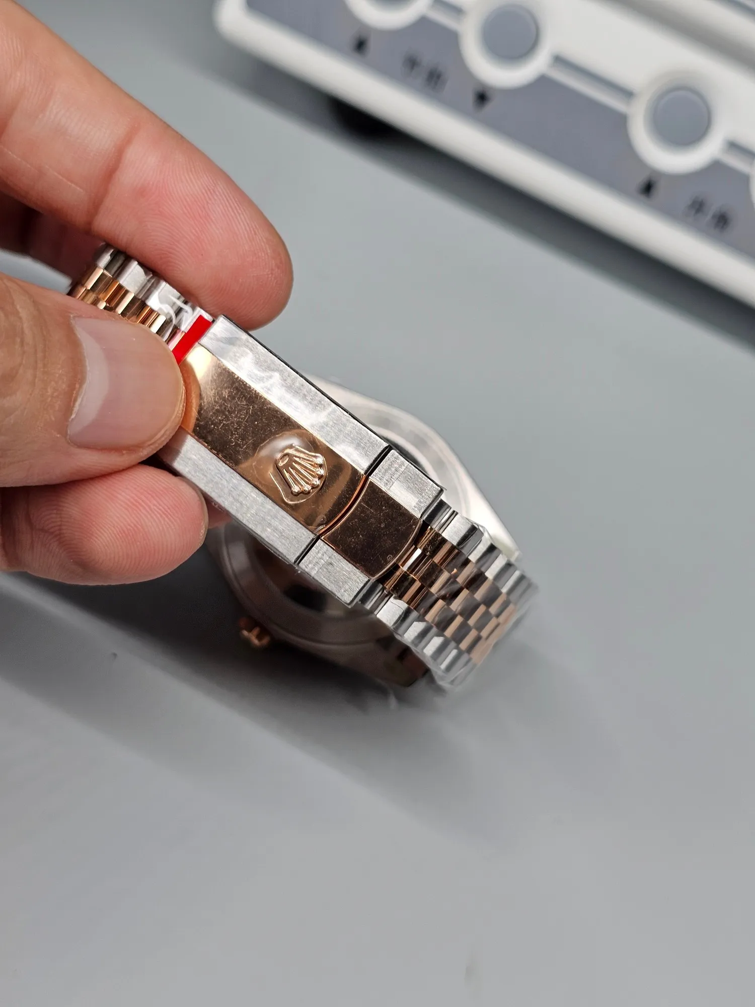 Clean Factory Watch Datejust 41 126331 Pink Dial Rose Gold Fluted Bezel Rose Gold and Oystersteel Two Tone Jubilee Bracelet SH3235 Movement – Clean Factory Watch | The Best Super Clone Watches Store in China photo 7