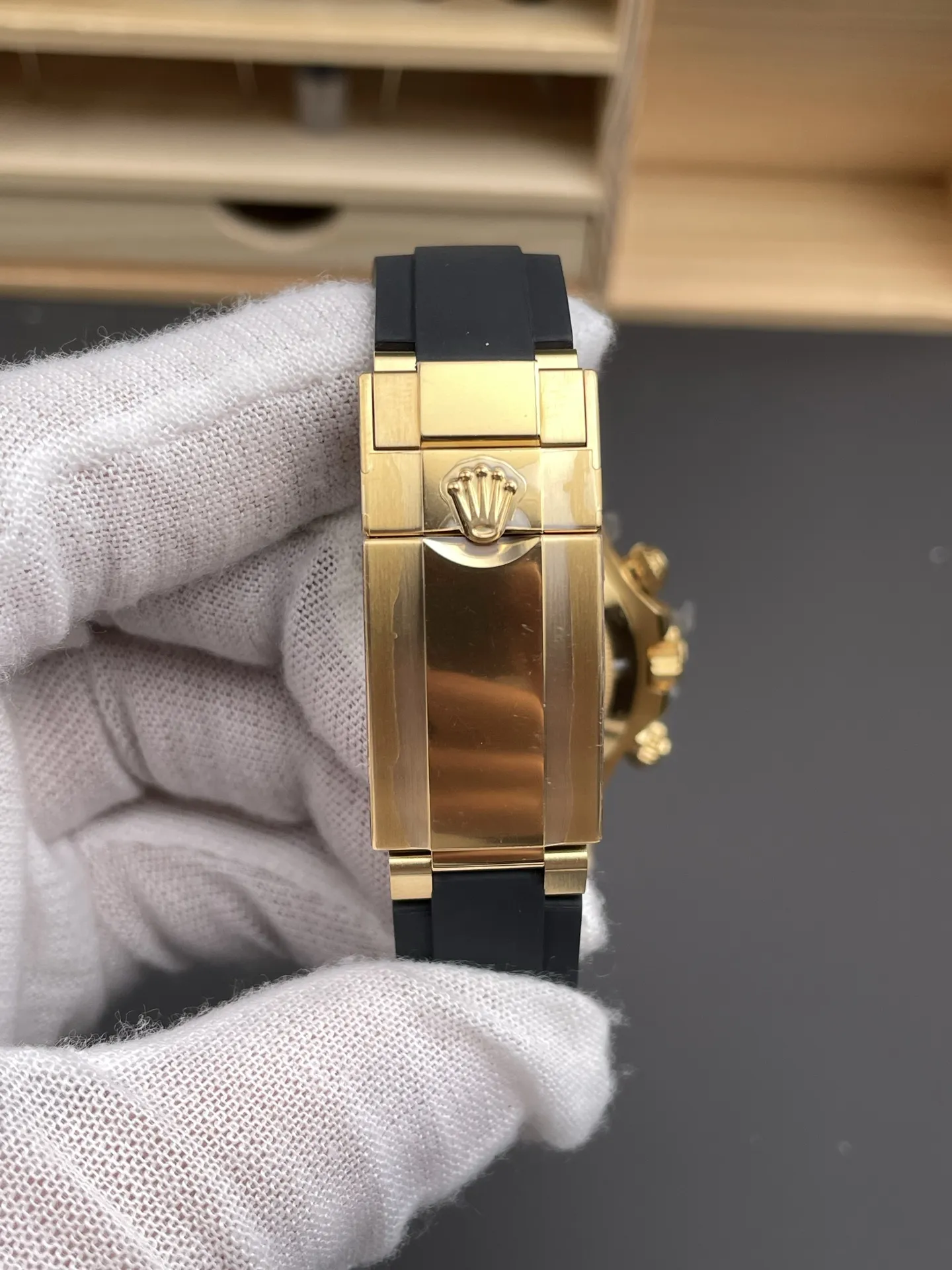 Clean Factory Watch Daytona 116518LN Meteorite Dial Black Chrono Sub-Dial Yellow Gold Case Oysterflex Strap DD4130 Movement – Clean Factory Watch | The Best Super Clone Watches Store in China photo 9