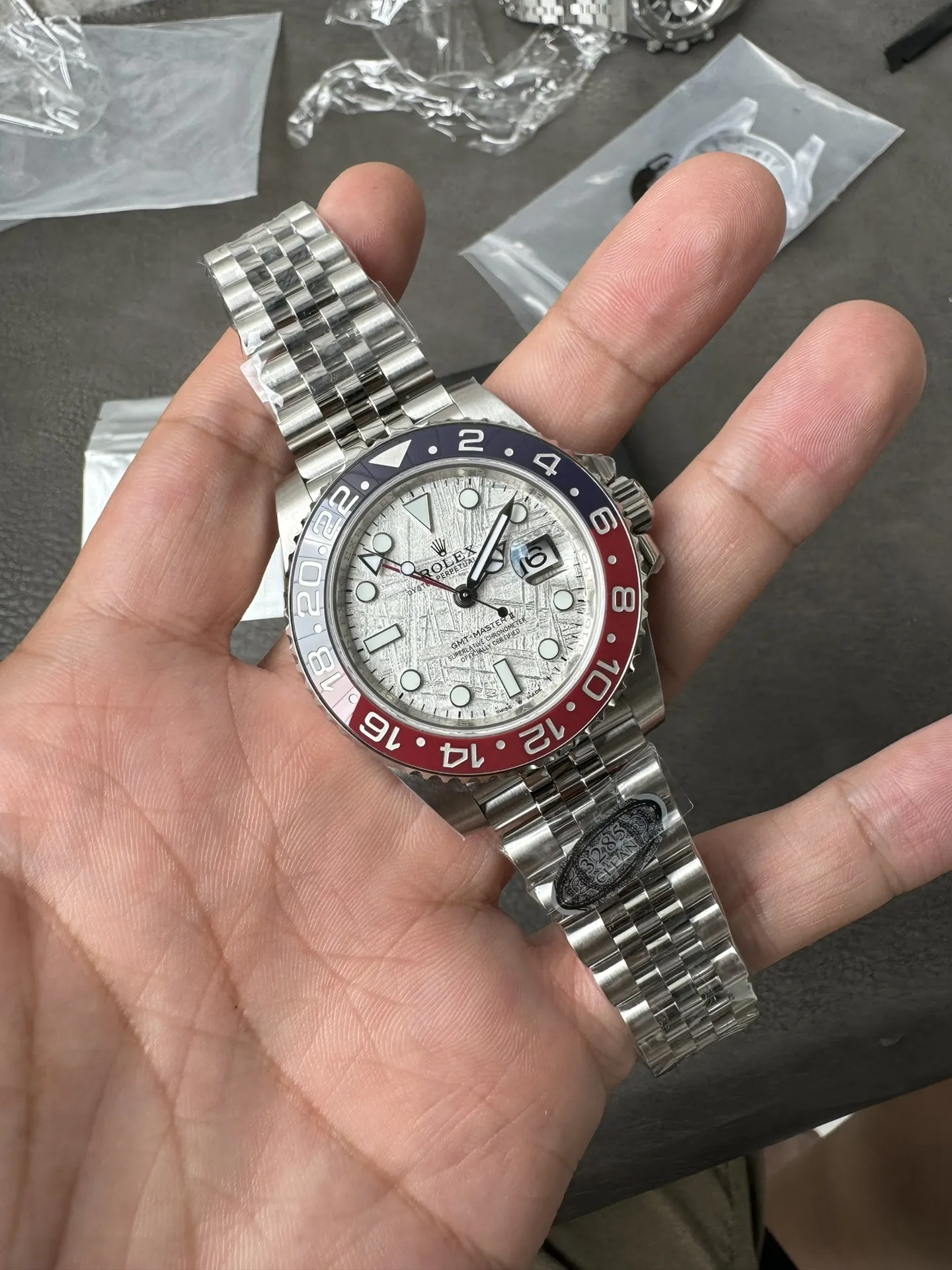 Clean Factory Watches GMT-Master II 126719 BLRO Blue & Red Ceramic Bezel Meteorite Dial Deep Sapphire Crystal DD3285 – Clean Factory Watch | The Best Super Clone Watches Store in China photo 3