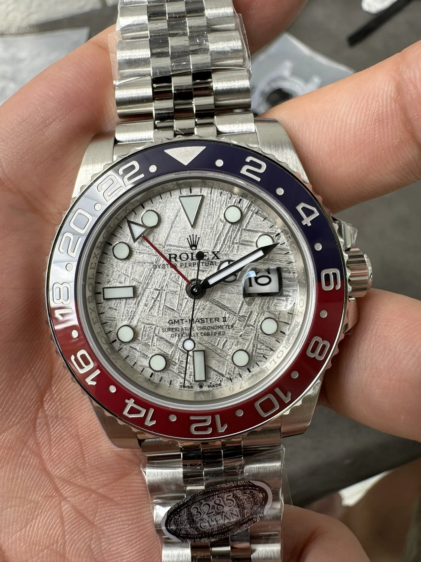Clean Factory Watches GMT-Master II 126719 BLRO Blue & Red Ceramic Bezel Meteorite Dial Deep Sapphire Crystal DD3285 – Clean Factory Watch | The Best Super Clone Watches Store in China photo 6