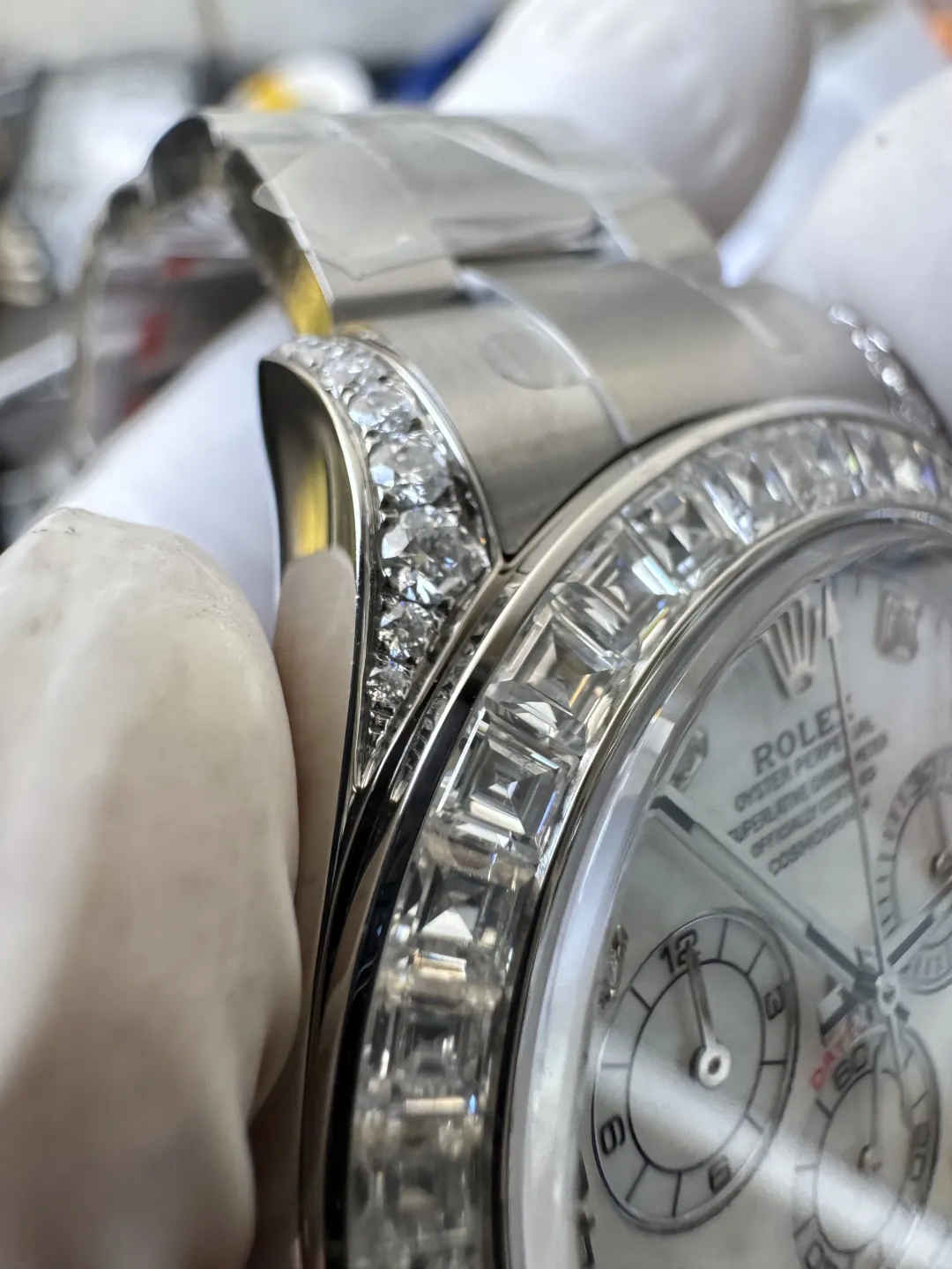 Premium Customized Daytona 116589 MOP Dial Diamonds Hour Markers Diamonds Sets White Gold Case and Bezel Based on Clean Factory DD4130 Movement – Clean Factory Watch | The Best Super Clone Watches Store in China photo 12