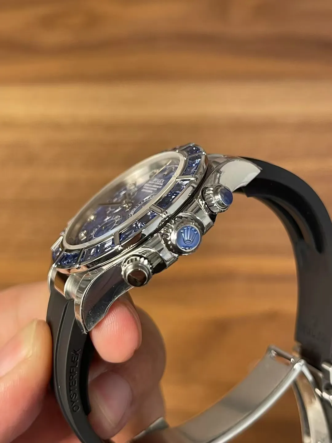 Premium Customized Rolex Daytona 116519 Blue Sodalite Dial Diamonds Bezel and Indexes White Gold Case Based on Clean Factory Daytona DD4130 Movement Oysterflex Strap – Clean Factory Watch | The Best Super Clone Watches Store in China photo 9