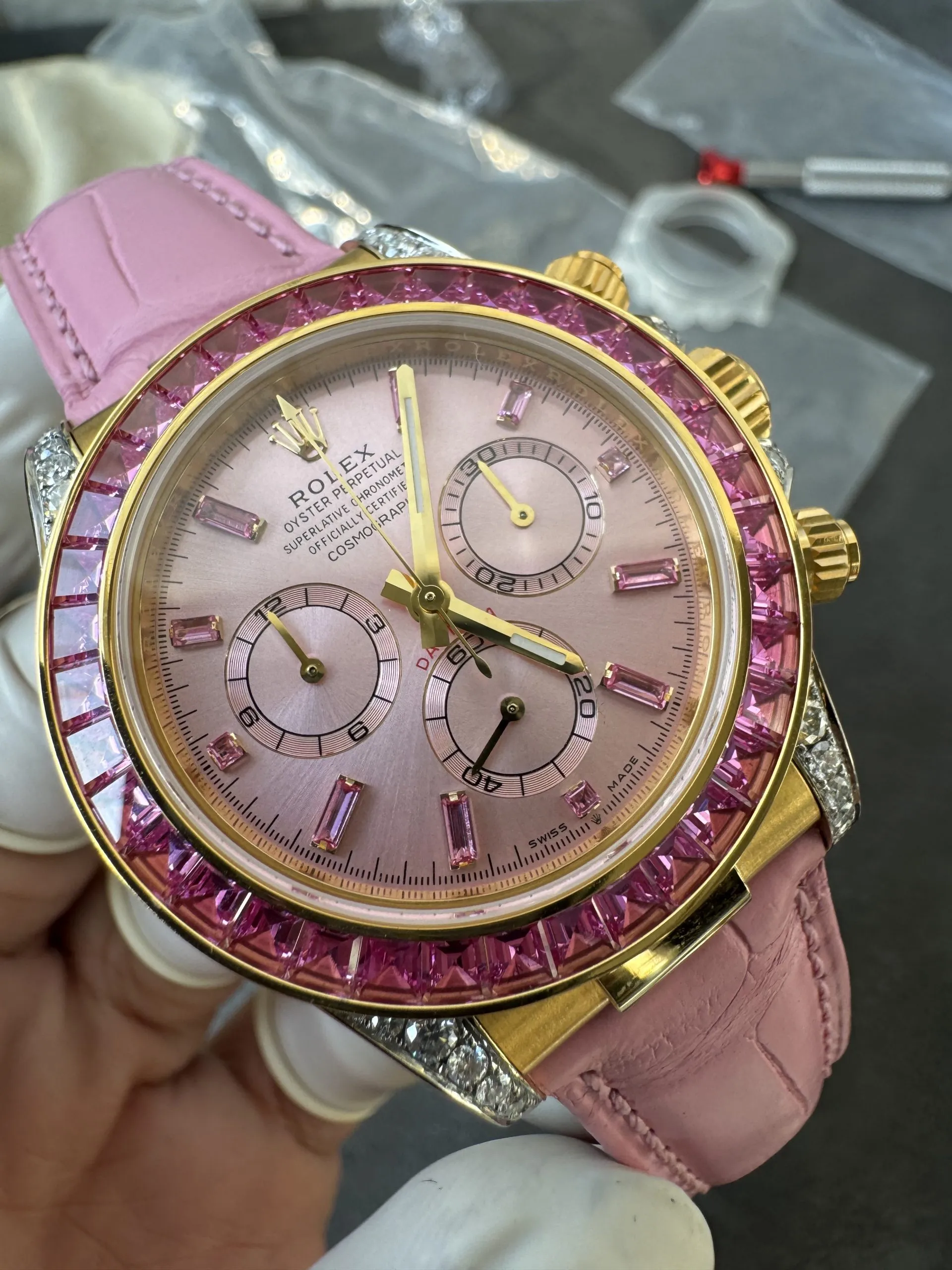 Super Clone Custom Lady Daytona 126538TRO Wrapped 18K Yellow Gold Case Pink Dial wtih Diamond Indexes Pink Diamonds Bezel Pink Leather Strap ACE Free-Sprung Balance 4131 Movement – Clean Factory Watch | The Best Super Clone Watches Store in China photo 7