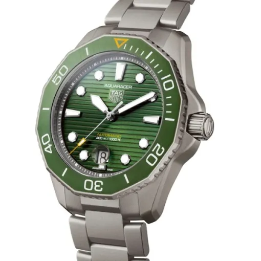 TAG Heuer Aquaracer Men Automatic Green Titanium Watch WBP208B.BF0631 photo 2