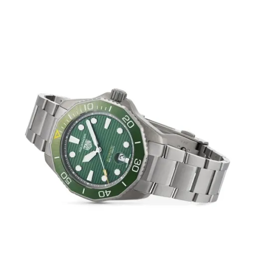 TAG Heuer Aquaracer Men Automatic Green Titanium Watch WBP208B.BF0631 photo 3
