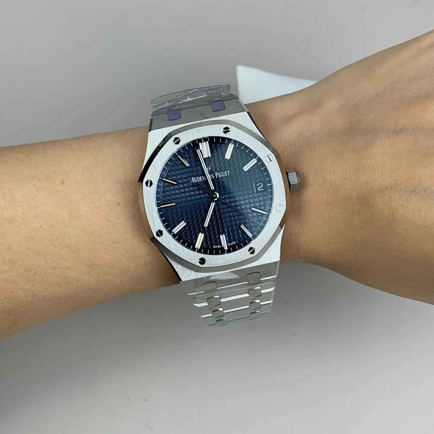 VS Factory Audemars Piguet Royal Oak 41mm Blue Dial (15500ST) 1:1 Super Clone – DD4302 Movement - VS Factory Official photo 6