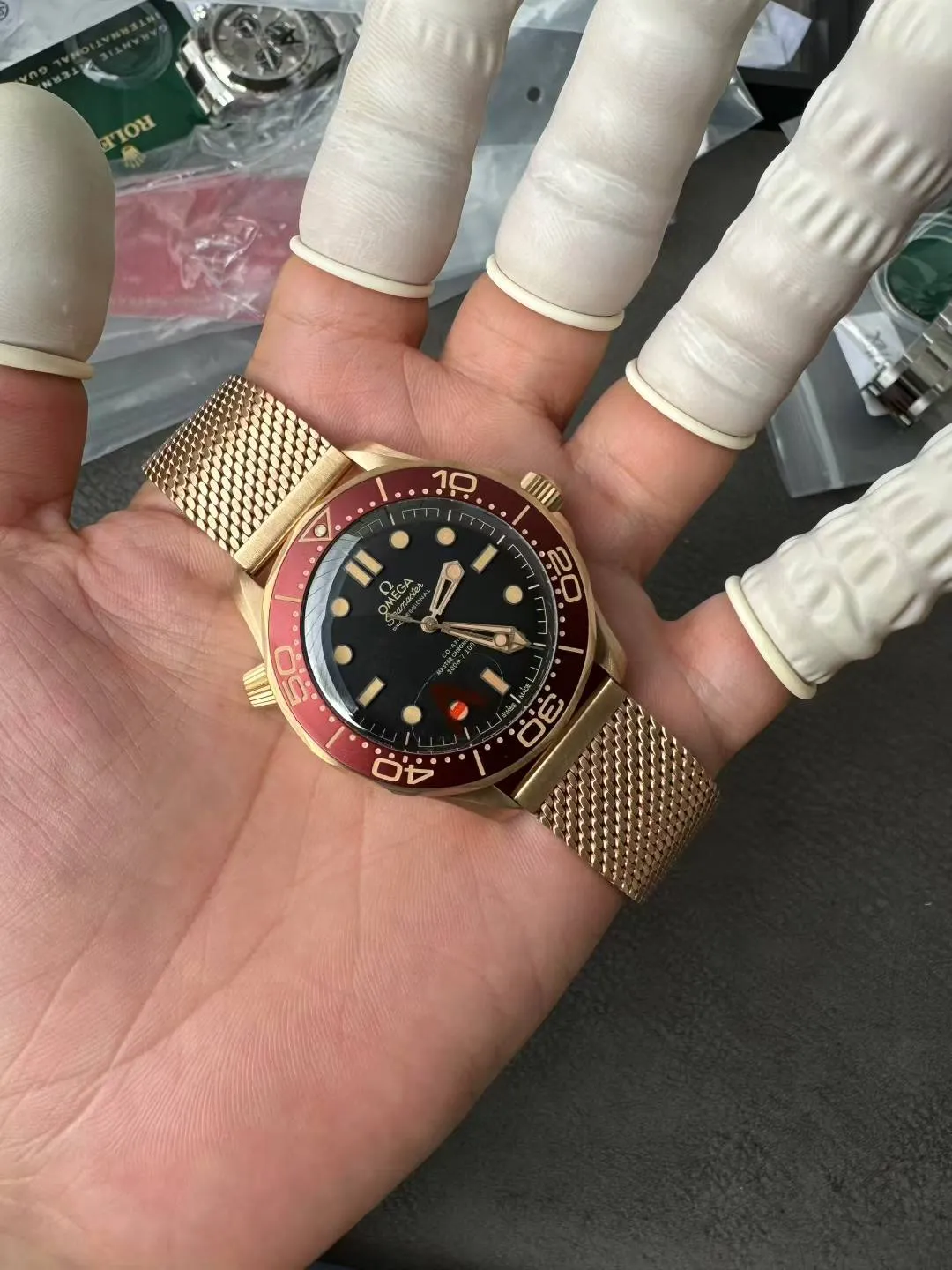 VS Factory Omega Seamaster Diver 300M 007 "No Time To Die" Matte Tropical Brown/Black Dial Titanium Mesh Bracelet(210.90.42.20.01.003) 1:1 Super Clone – 8806 Movement - VS Factory Official photo 6