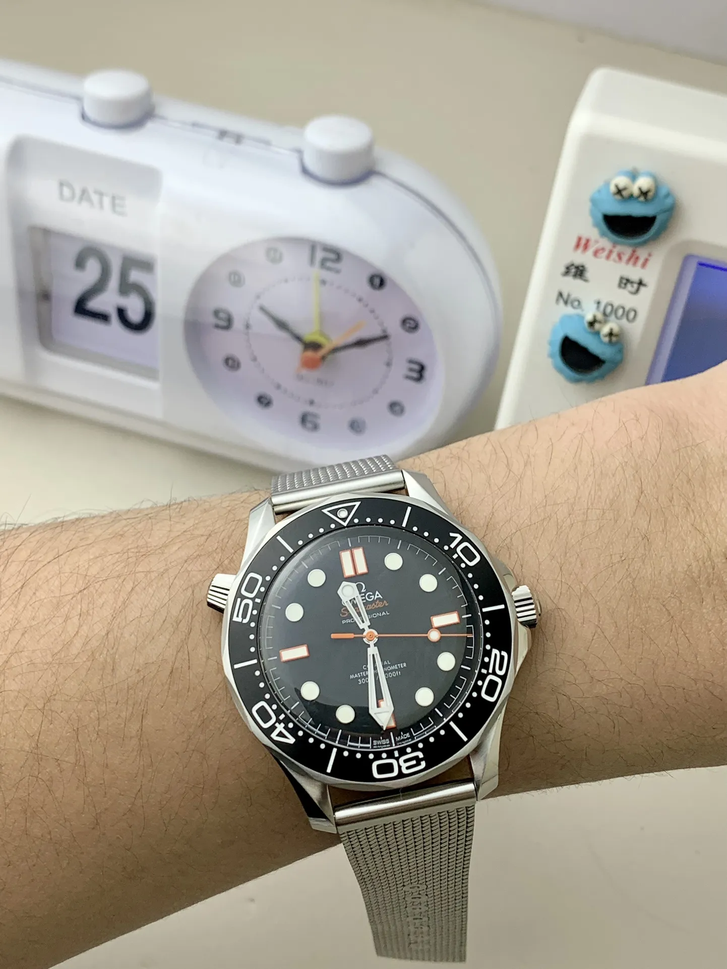 VS Factory Omega Seamaster Diver 300M 42mm 007 Edition "No Time To Die" Matte Black Dial Titanium Mesh Bracelet (210.30.42.20.01.018) 1:1 Super Clone - DD8806 Movement - VS Factory Official photo 4