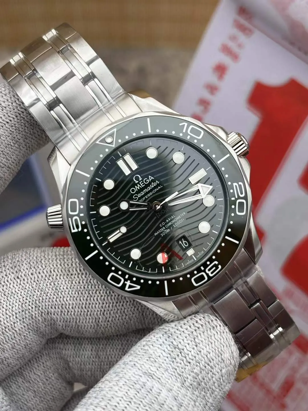 VS Factory Omega Seamaster Diver 300M 42mm Green Dial Green Ceramic Bezel(210.30.42.20.10.001) 1:1 Super Clone – DD8800 Movement - VS Factory Official photo 4