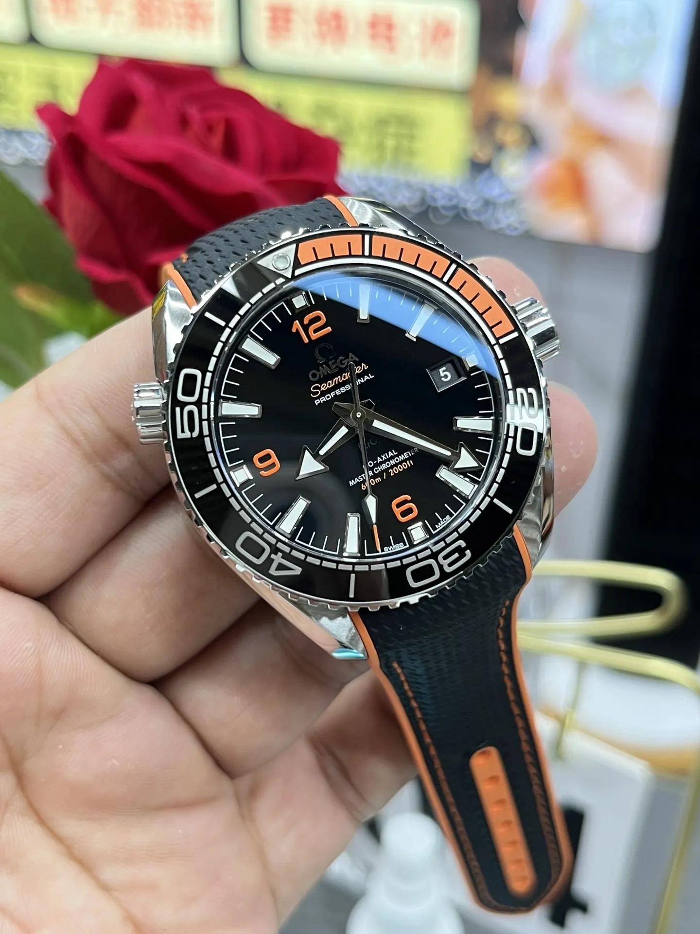 VS Factory Omega Seamaster Planet Ocean 600M 43.5mm Black/Orange Dial (215.32.44.21.01.001) 1:1 Super Clone – DD8900 Movement - VS Factory Official photo 3