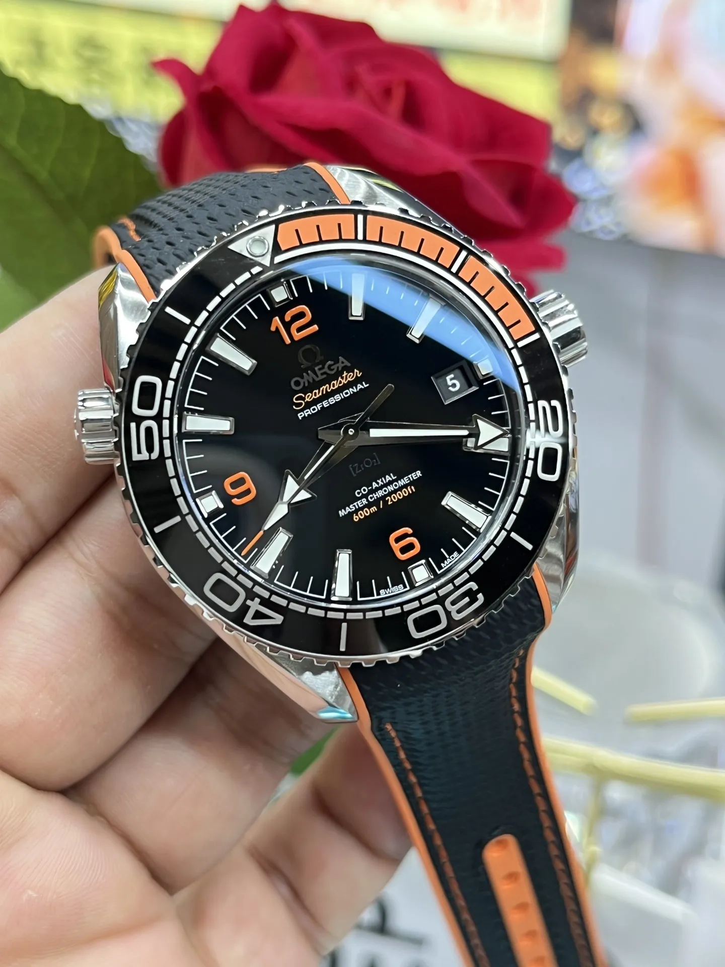 VS Factory Omega Seamaster Planet Ocean 600M 43.5mm Black/Orange Dial (215.32.44.21.01.001) 1:1 Super Clone – DD8900 Movement - VS Factory Official photo 4