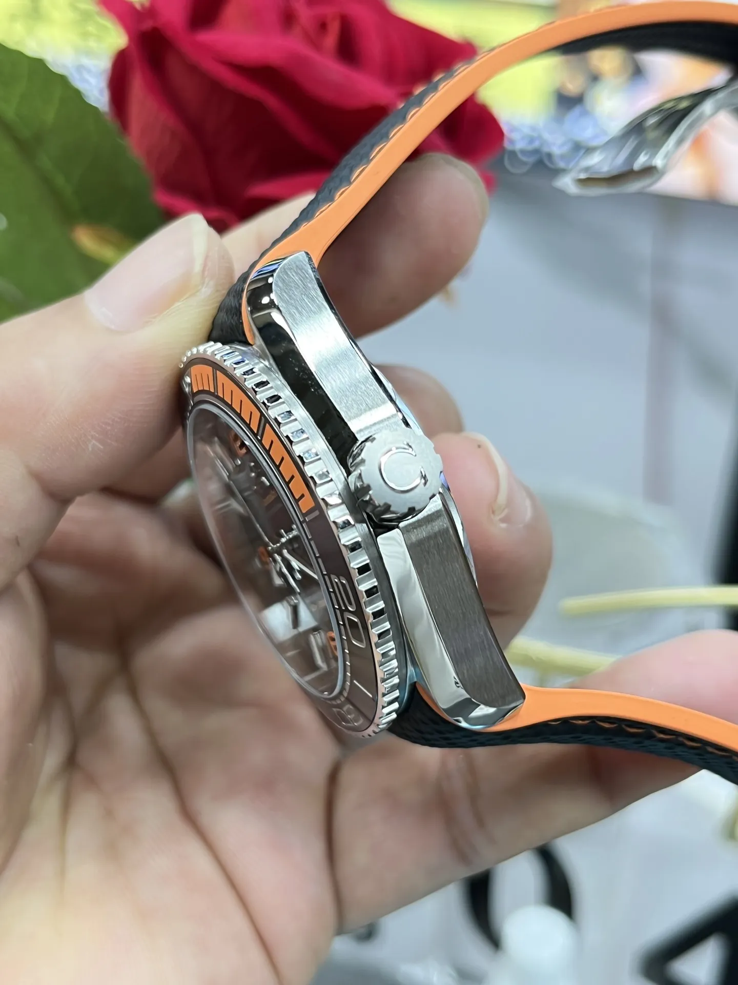 VS Factory Omega Seamaster Planet Ocean 600M 43.5mm Black/Orange Dial (215.32.44.21.01.001) 1:1 Super Clone – DD8900 Movement - VS Factory Official photo 7
