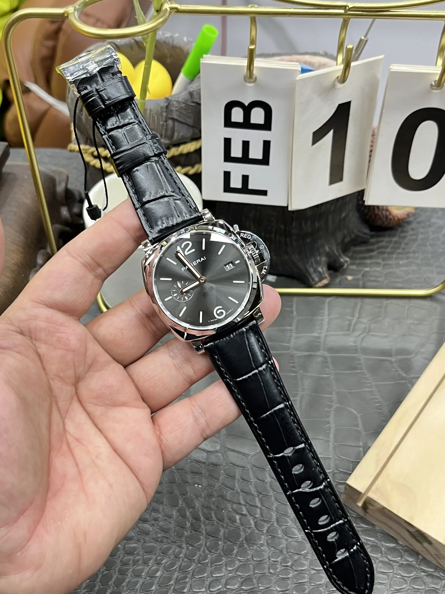 VS Factory Panerai Luminor Due 42mm Grey Dial Black Leather Strap Smooth Bezel(PAM01250)1:1 Super Clone - DDP.900 Movement - VS Factory Official photo 4