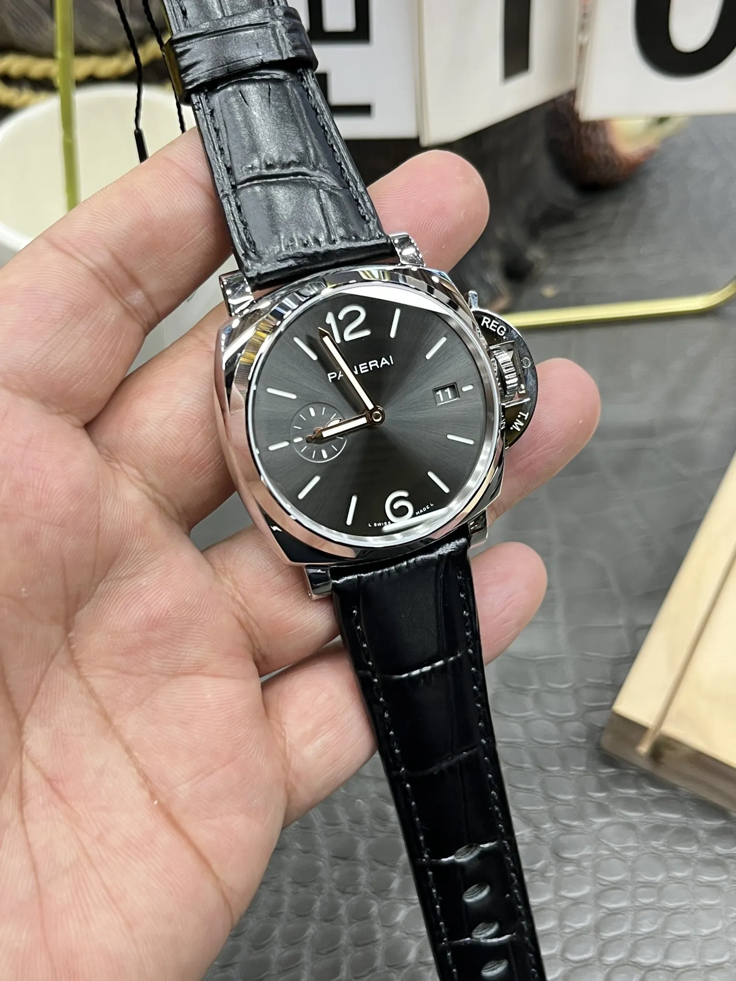 VS Factory Panerai Luminor Due 42mm Grey Dial Black Leather Strap Smooth Bezel(PAM01250)1:1 Super Clone - DDP.900 Movement - VS Factory Official photo 5