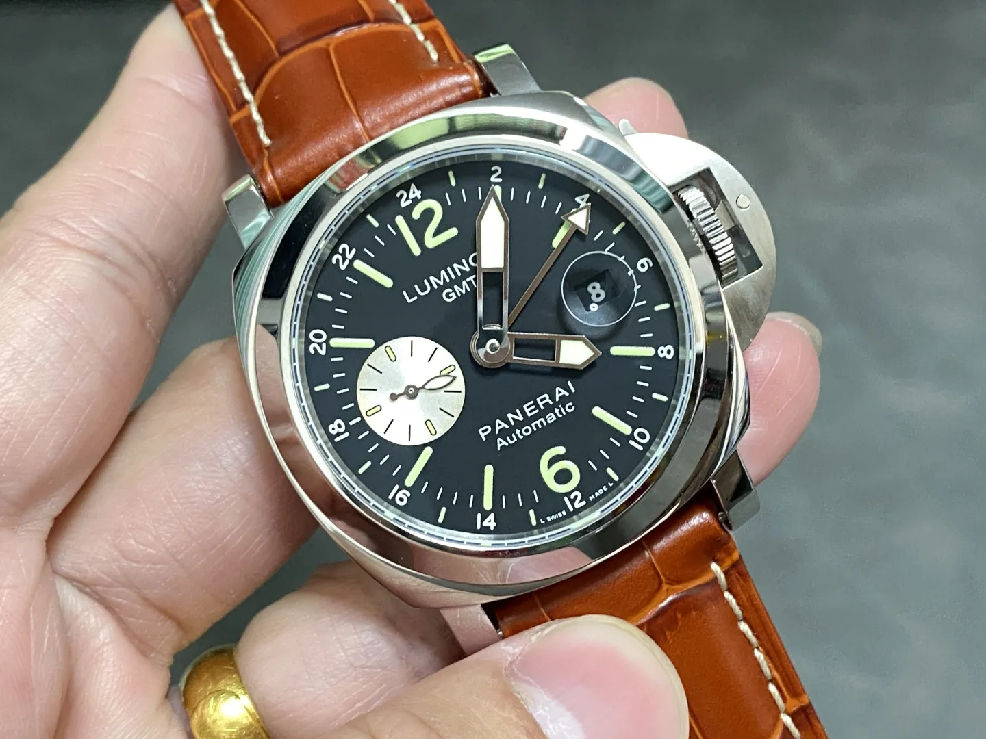 VS Factory Panerai Luminor GMT 44mm PAM00088 1:1 Super Clone - DD GMT Movement - VS Factory Official photo 4