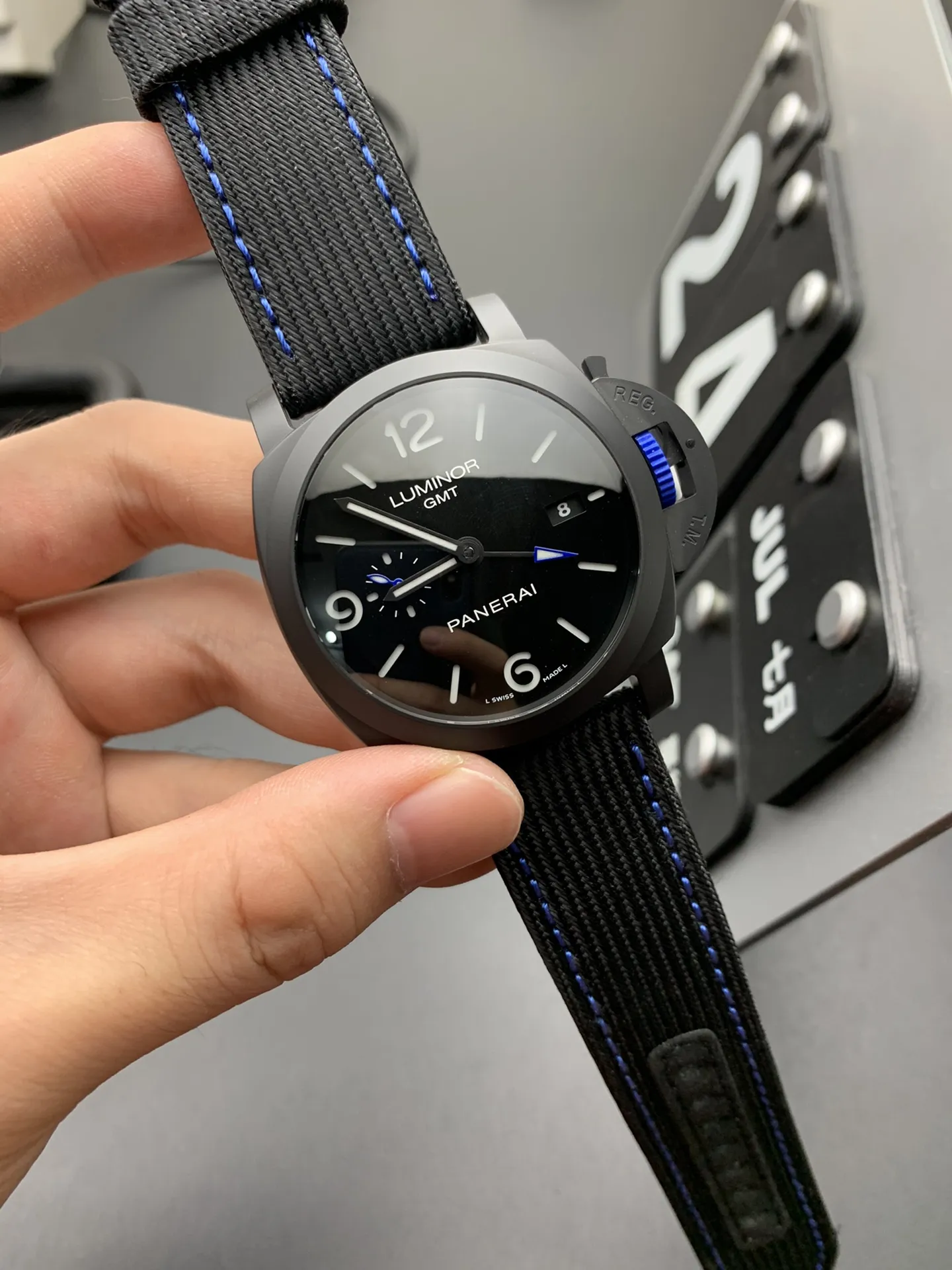 VS Factory Panerai Luminor GMT Ceramica "Bucherer Blue" PAM01176 1:1 Super Clone - DDP.9010 GMT Movement - VS Factory Official photo 3