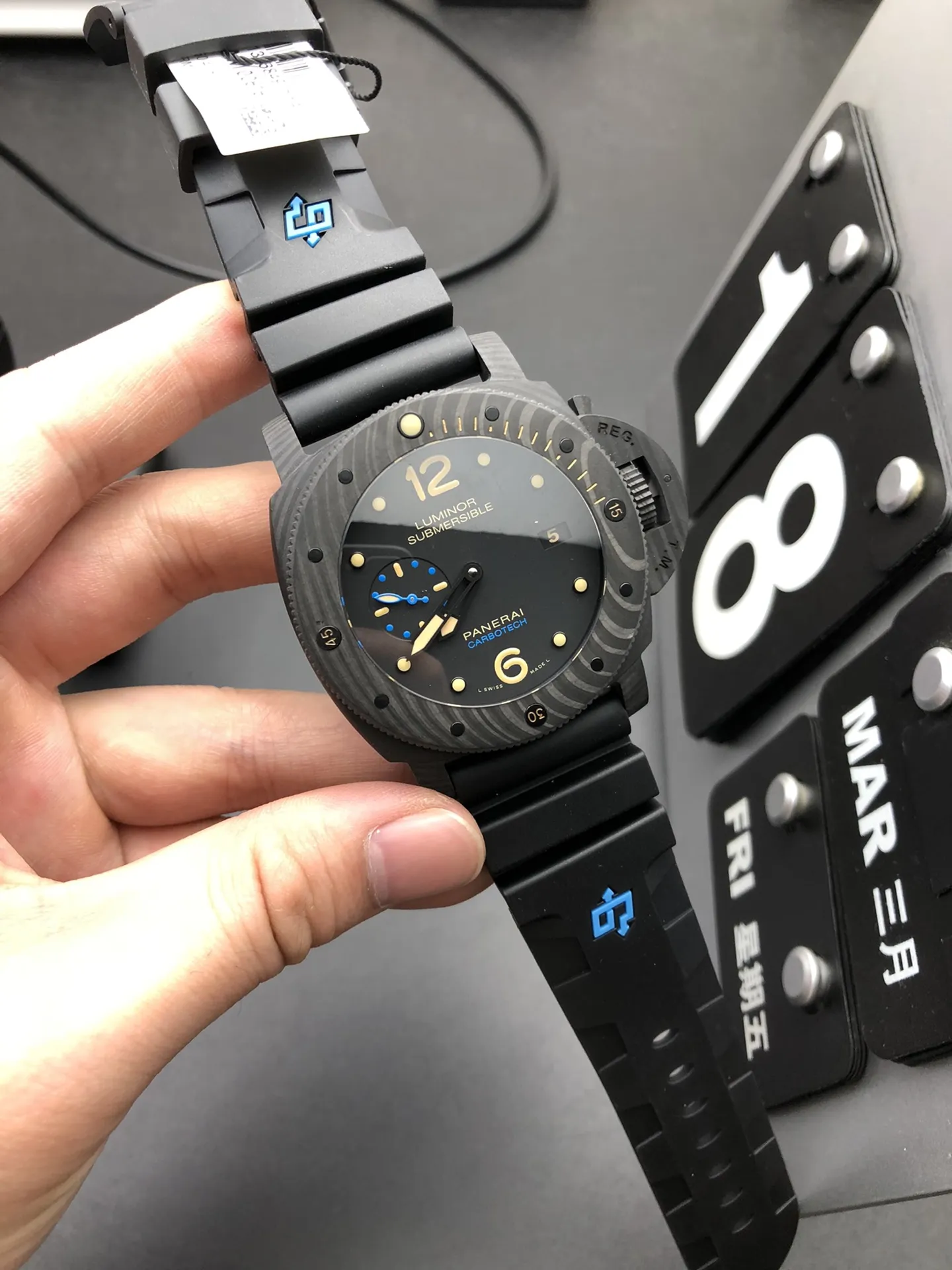 VS Factory Panerai Submersible 1950 Carbotech 47mm PAM00616 1:1 Super Clone - DDP.9000 Movement - VS Factory Official photo 3
