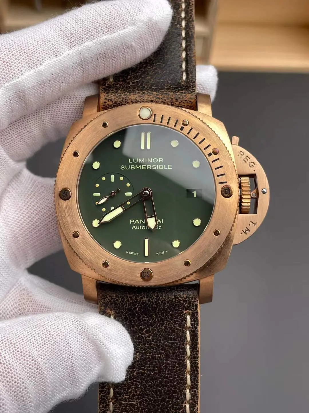 VS Factory Panerai Submersible 47mm1950 Matte Olive Green Dial Bronzo Bezel Brown Leather Strap (PAM00382)1:1 Super Clone - DDP.9000 Movement - VS Factory Official