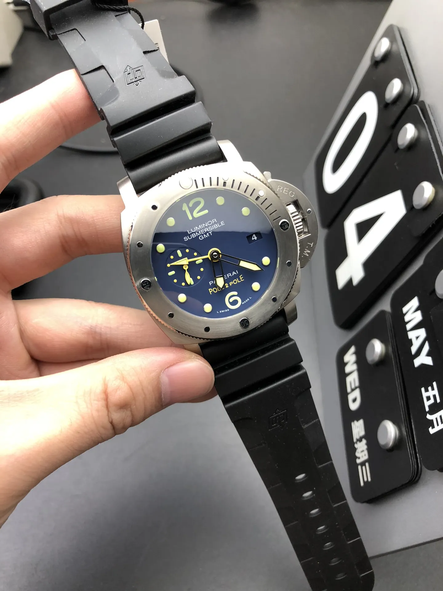 VS Factory Panerai Submersible GMT "Pole2Pole" 47mm PAM00719 1:1 Super Clone - DDP.9001 Movement - VS Factory Official photo 3