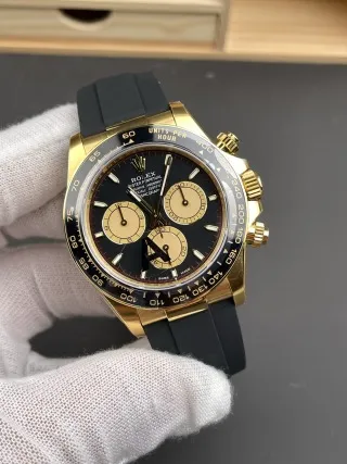 VS Factory Rolex Cosmograph Daytona 40mm Black Dial Yellow Gold Rubber Strap (126518LN) 1:1 Super Clone – DD4131 Movement - VS Factory Official photo 3