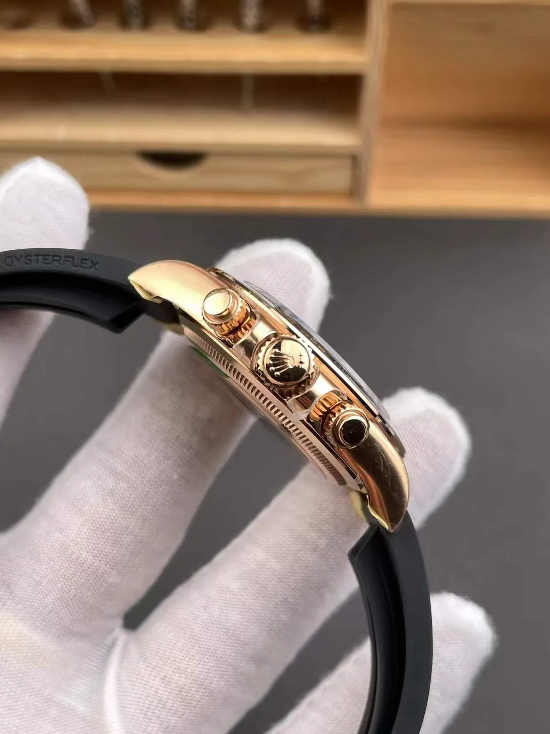 VS Factory Rolex Cosmograph Daytona 40mm Sundust Dial Everose Gold Rubber Strap (126515LN) 1:1 Super Clone – DD4131 Movement - VS Factory Official photo 3