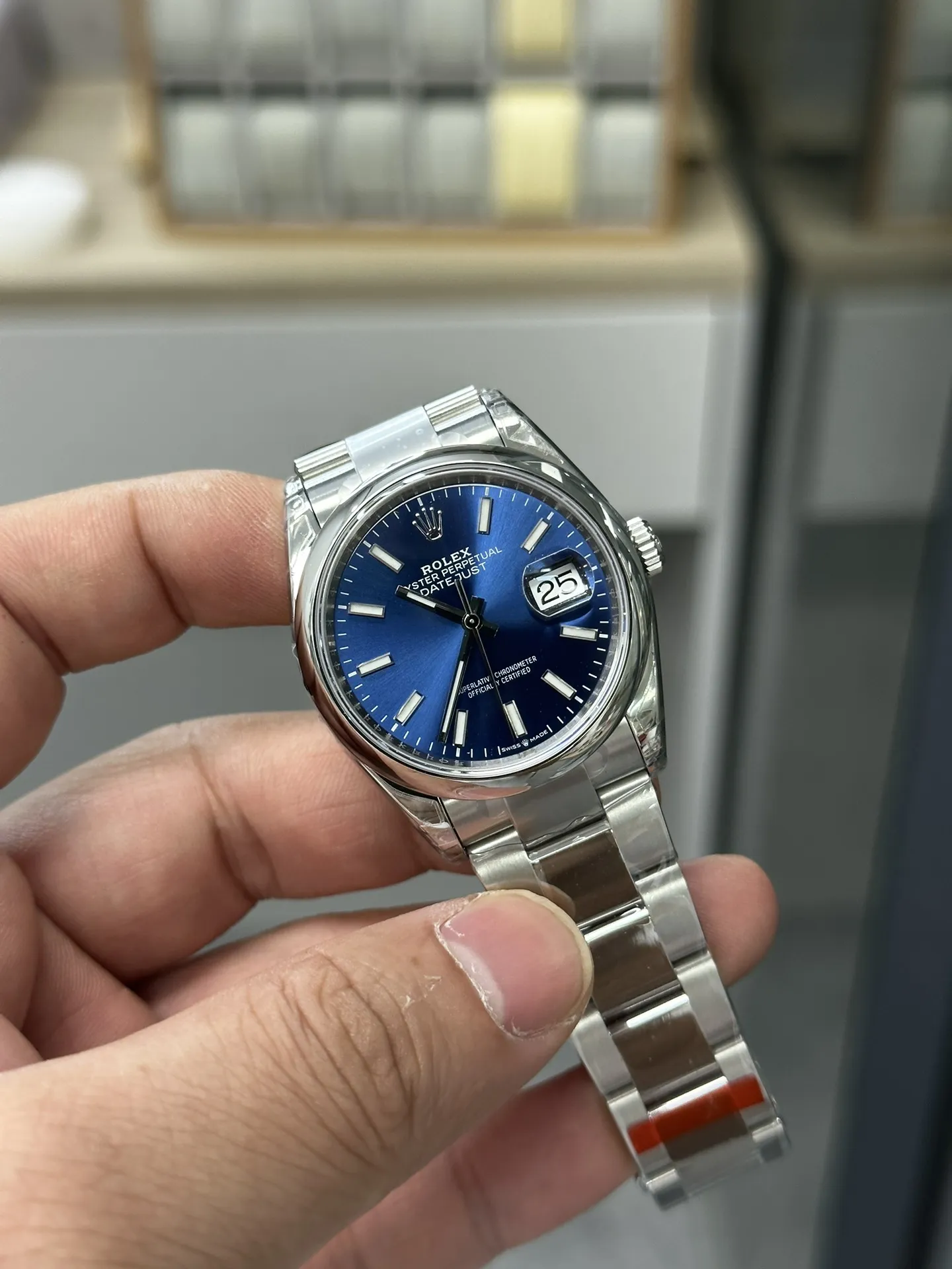VS Factory Rolex Datejust 36mm Sunburst Blue Dial Smooth Bezel Oyster Bracelet (126200) 1:1 Super Clone - DD3235 Movement - VS Factory Official photo 3