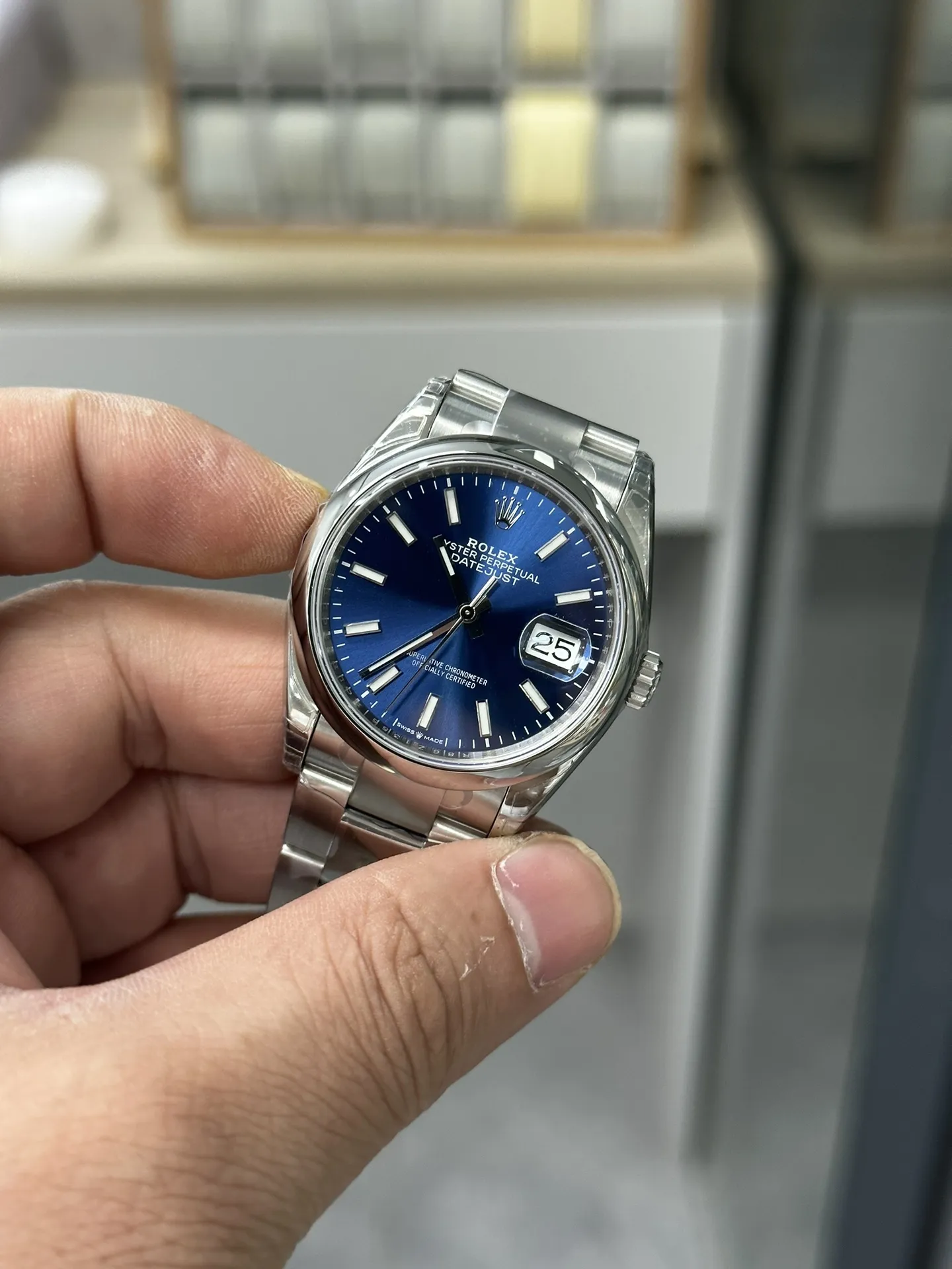 VS Factory Rolex Datejust 36mm Sunburst Blue Dial Smooth Bezel Oyster Bracelet (126200) 1:1 Super Clone - DD3235 Movement - VS Factory Official photo 4