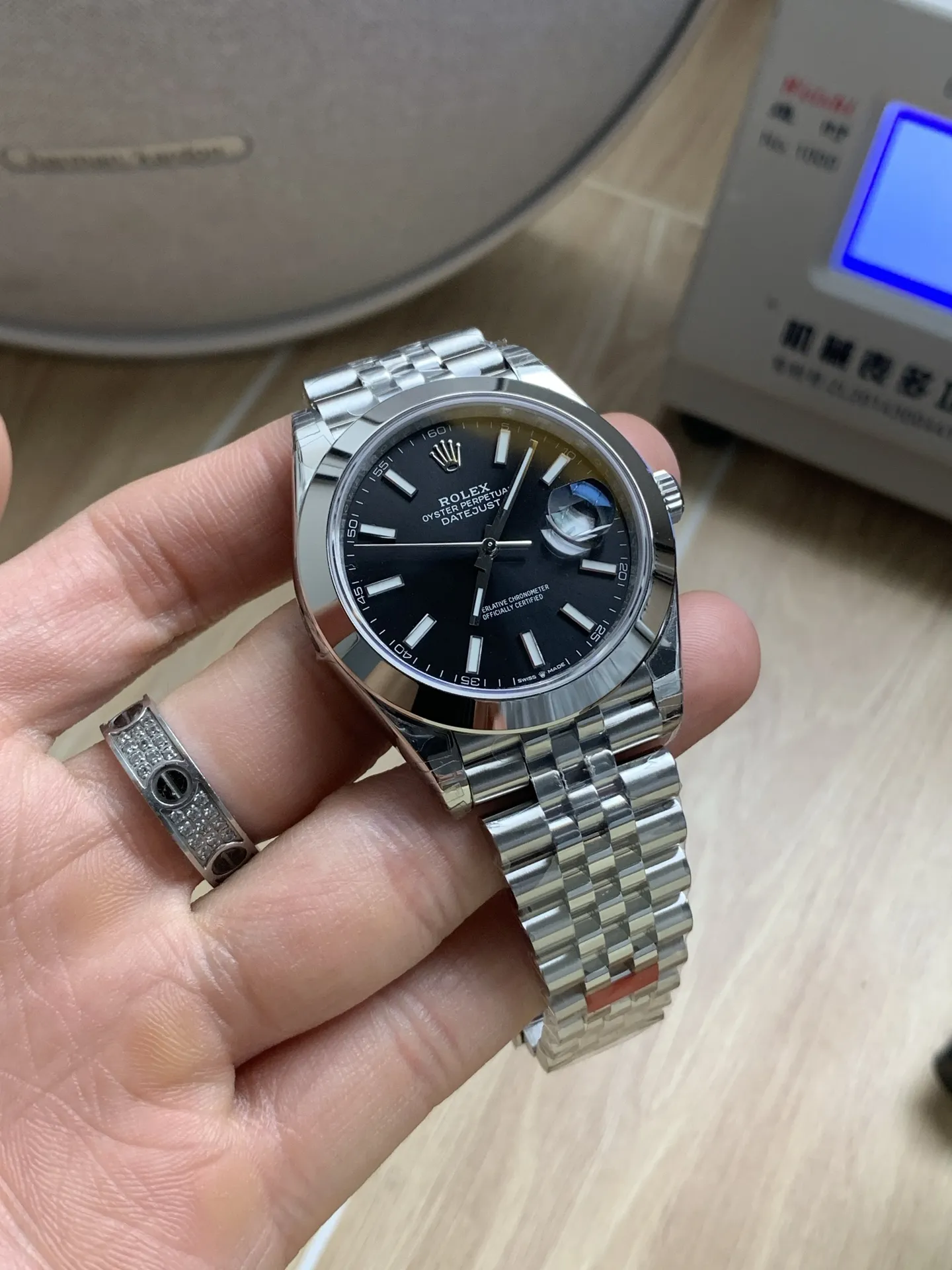 VS Factory Rolex Datejust 41mm Black Dial Smooth Bezel Jubilee Bracelet (126300) 1:1 Super Clone - DD3235 Movement - VS Factory Official photo 4