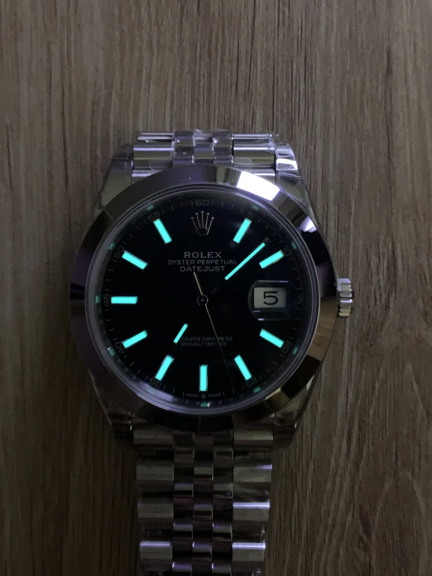 VS Factory Rolex Datejust 41mm Black Dial Smooth Bezel Jubilee Bracelet (126300) 1:1 Super Clone - DD3235 Movement - VS Factory Official photo 11