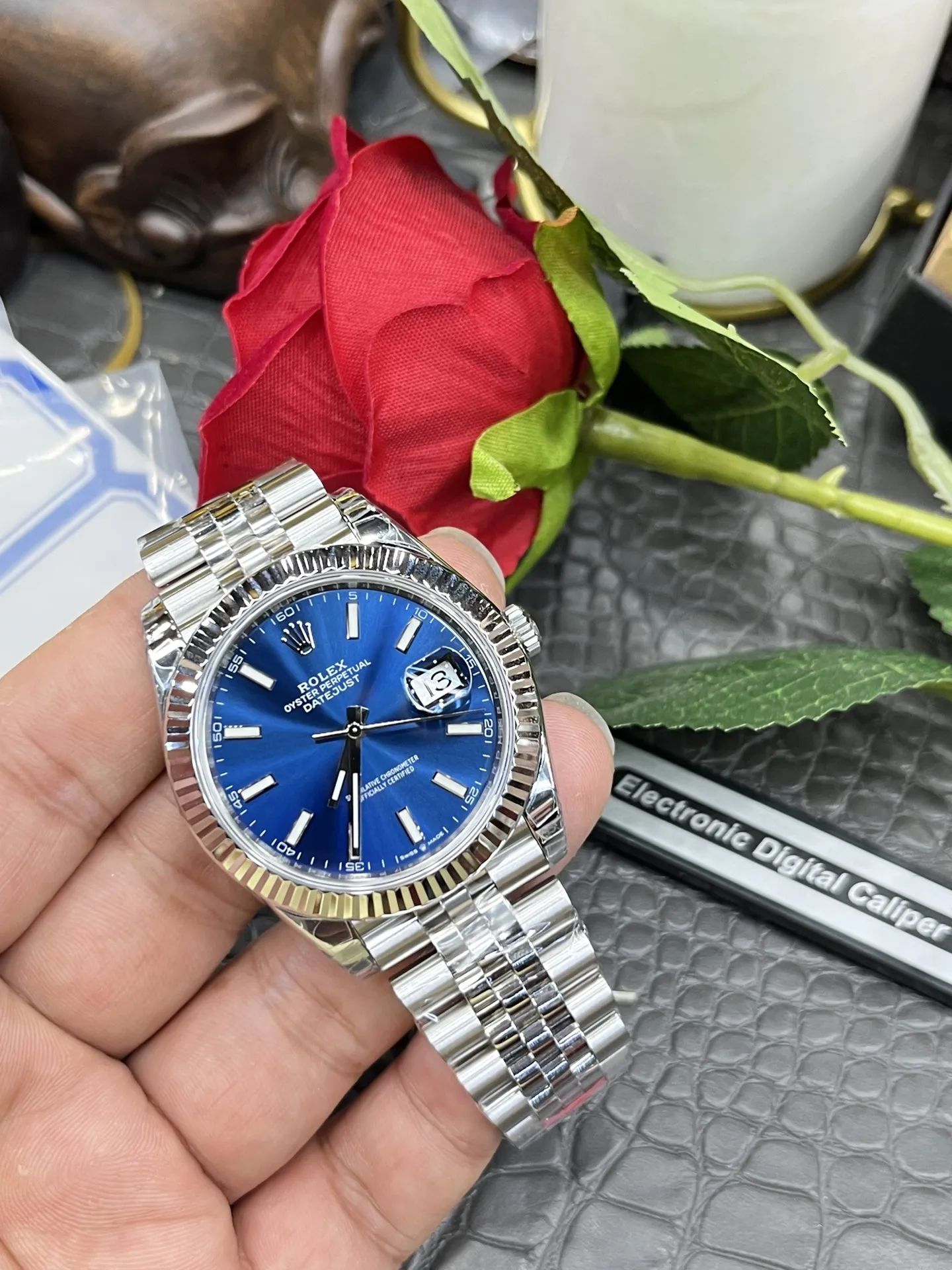 VS Factory Rolex Datejust 41mm Blue Sunburst Dial Fluted Bezel Jubilee Bracelet (126334) 1:1 Super Clone - DD3235 Movement - VS Factory Official photo 7