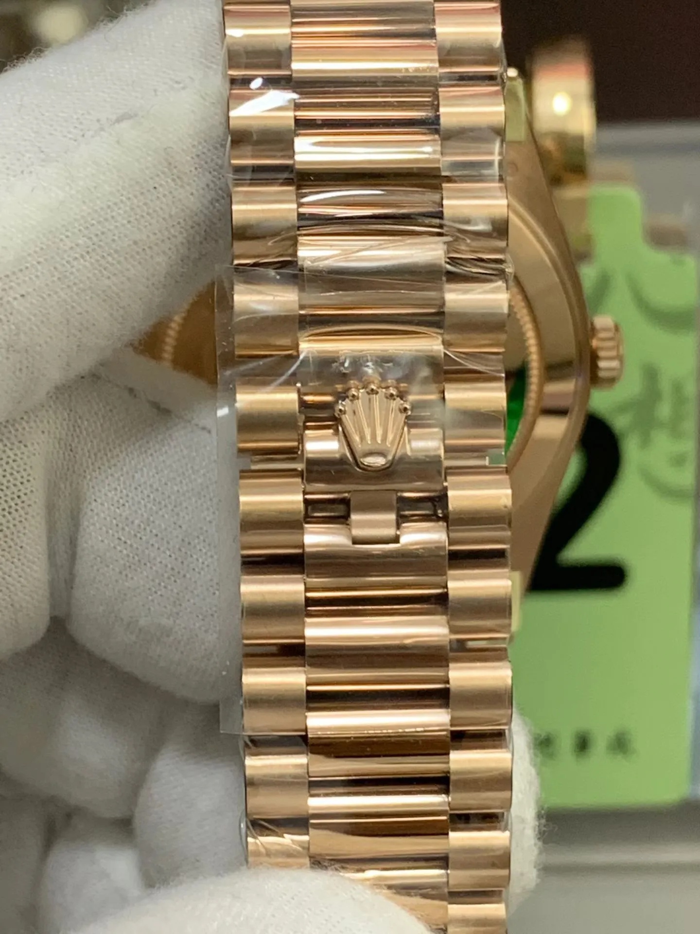VS Factory Rolex Day-Date 40 Everose Gold White Baguette Diamond Dial (228235) V2 1:1 Super Clone - DD3255 Movement - VS Factory Official photo 5