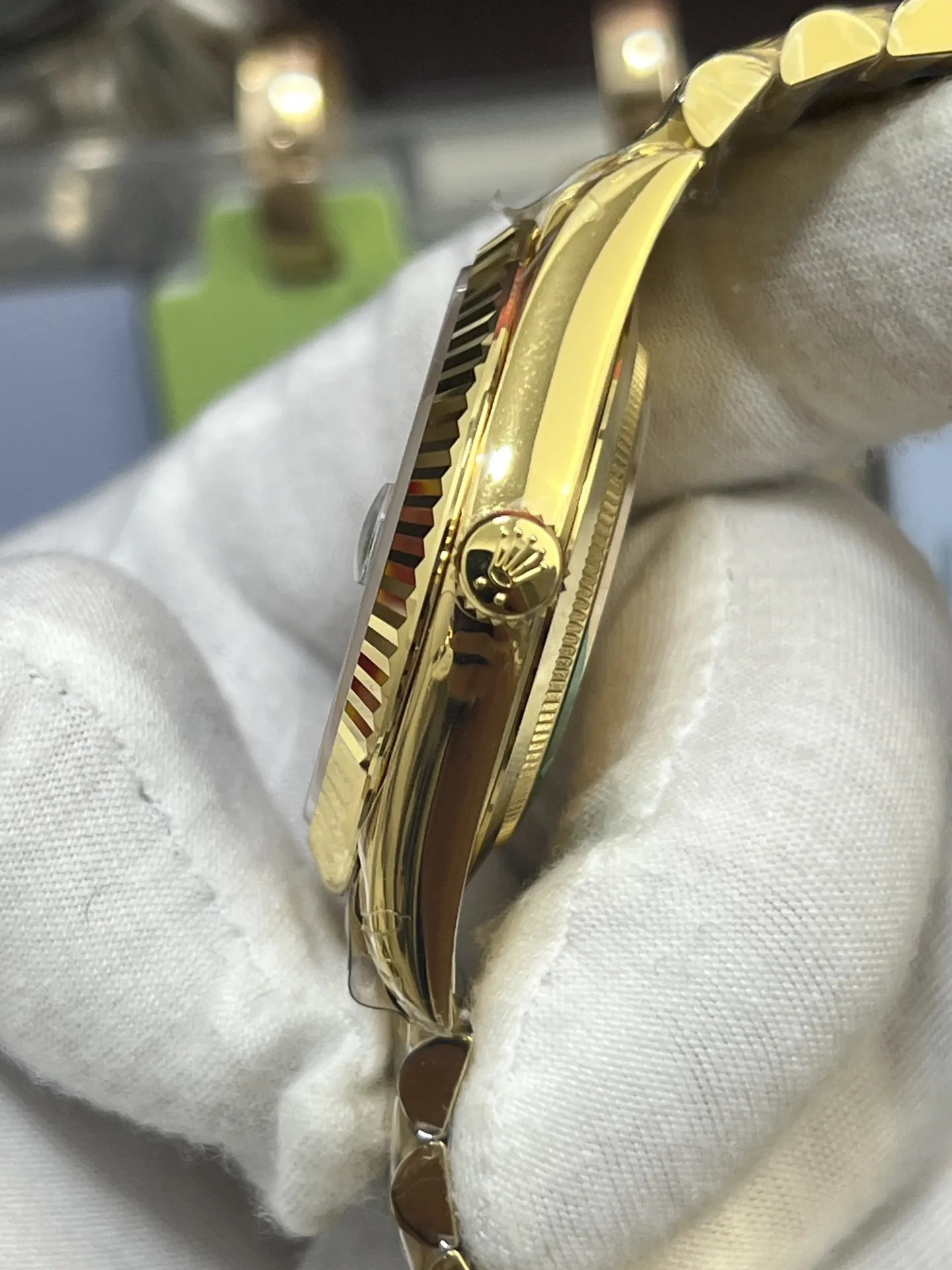 VS Factory Rolex Day-Date 40 Yellow Gold Green Roman Dial (228238) V2 1:1 Super Clone - DD3255 Movement - VS Factory Official photo 6