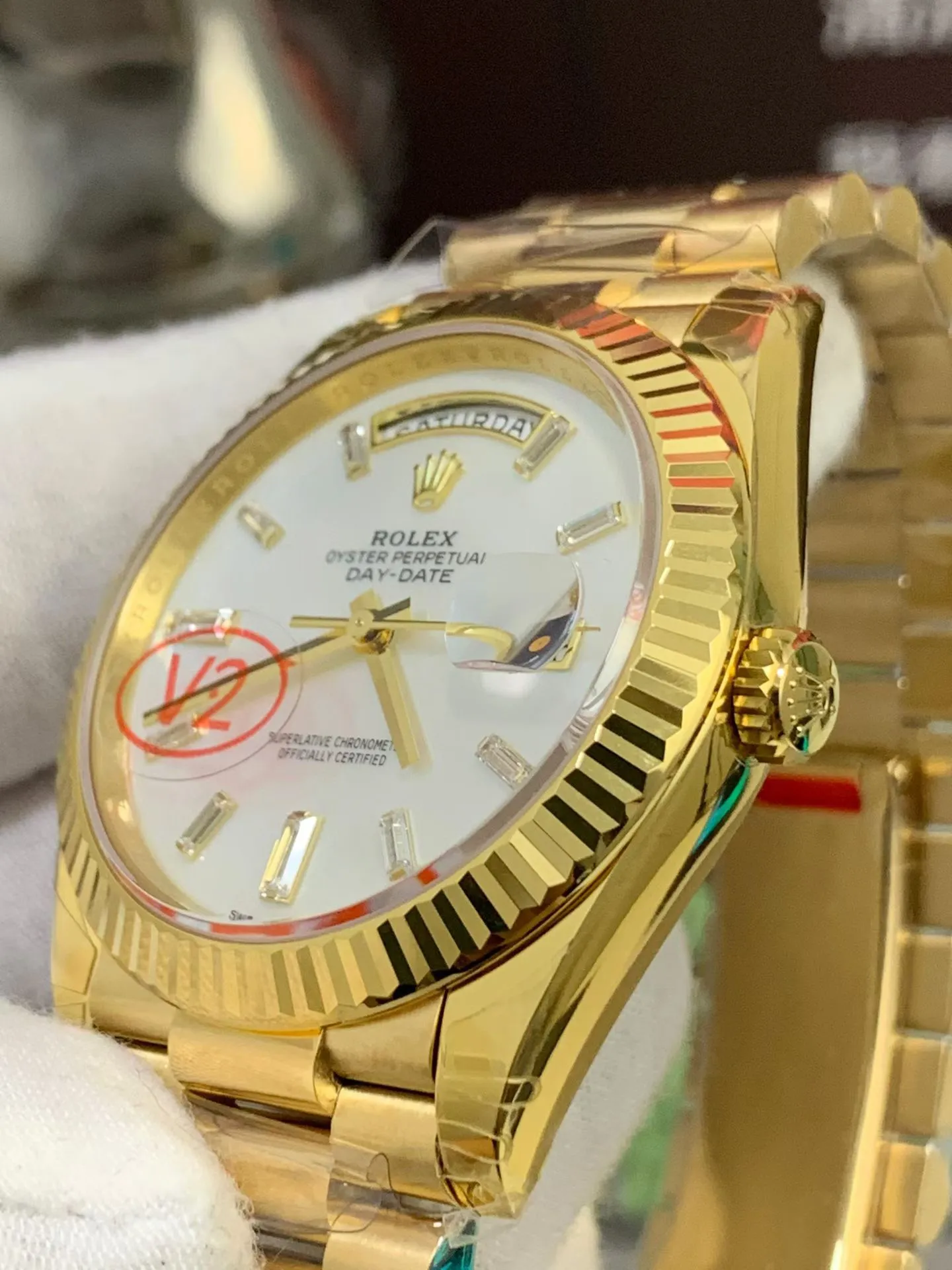 VS Factory Rolex Day-Date 40 Yellow Gold White Baguette Diamond Dial (228238) V2 1:1 Super Clone - DD3255 Movement - VS Factory Official photo 3