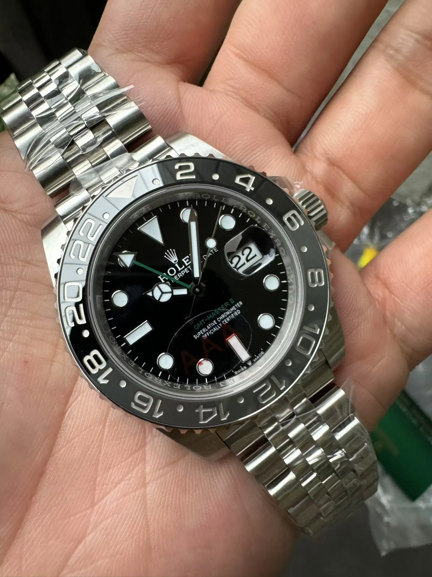 VS Factory Rolex GMT-Master II "Bruce Wayne"Black/Grey Ceramic Bezel Jubilee Bracelet (126710grnr) 1:1 Super Clone - DD3285 Movement - VS Factory Official photo 3